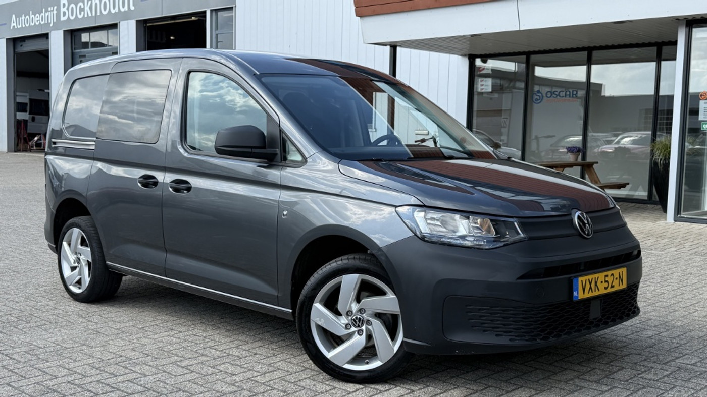 Foto van Volkswagen Caddy Modified Partition Wall