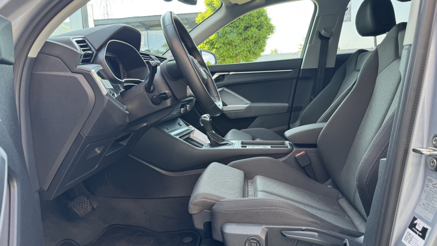 Foto van Audi Q3 E-tron