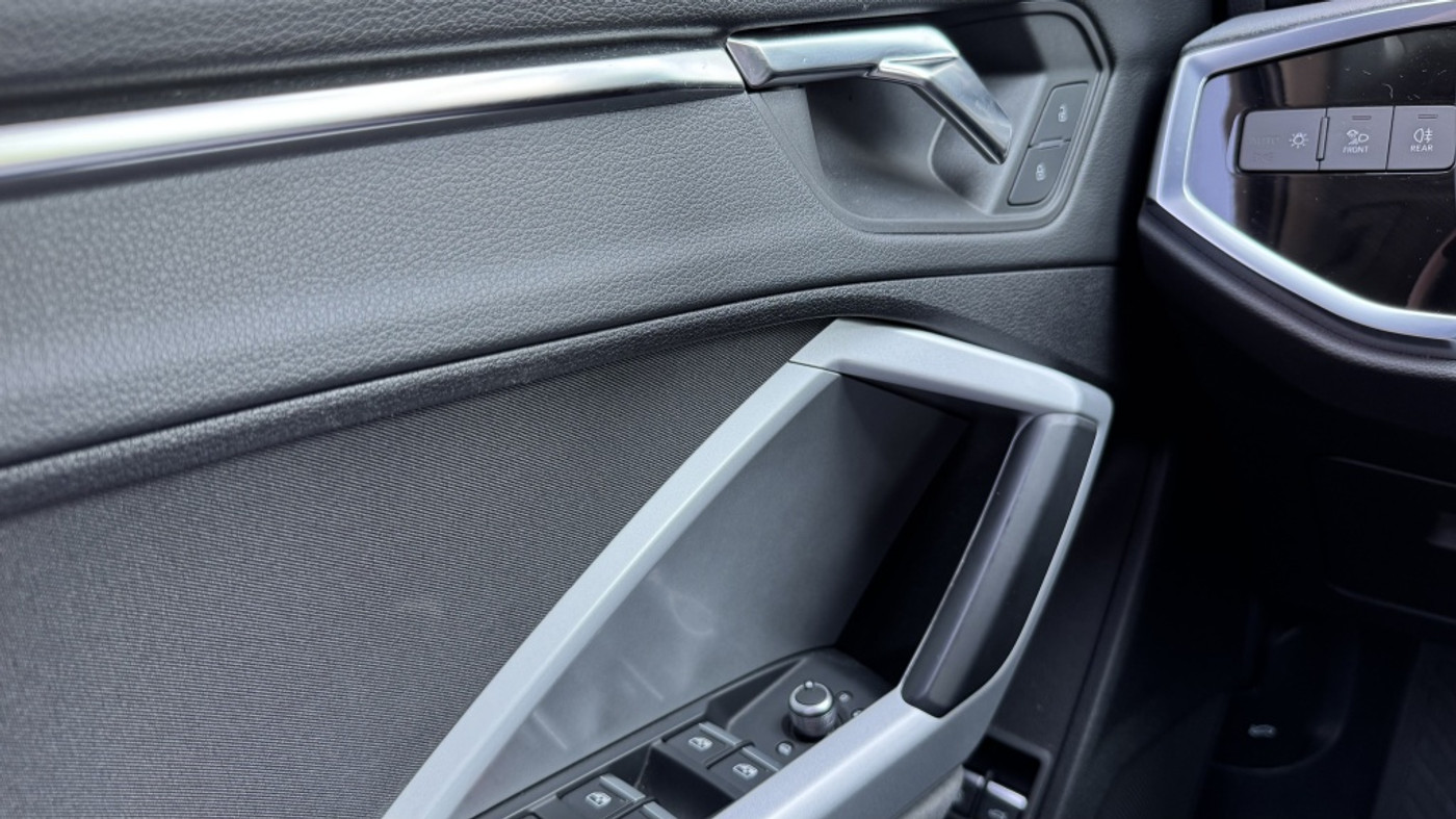 Foto van Audi Q3 E-tron
