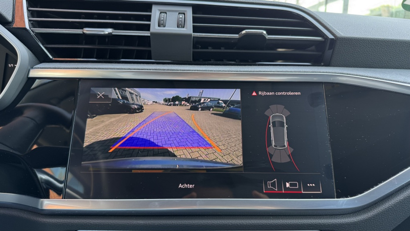 Foto van Audi Q3 E-tron