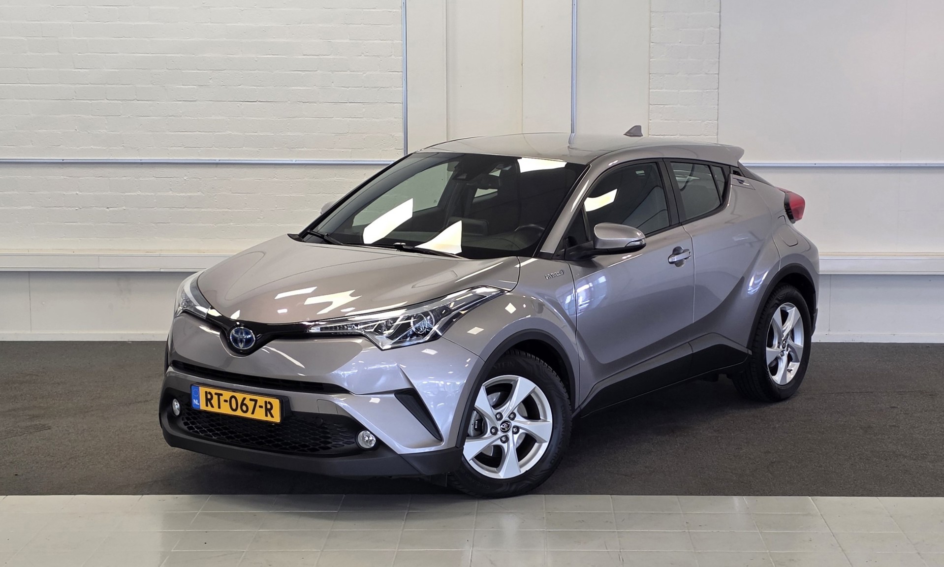 Foto van Toyota Toyota C-hr