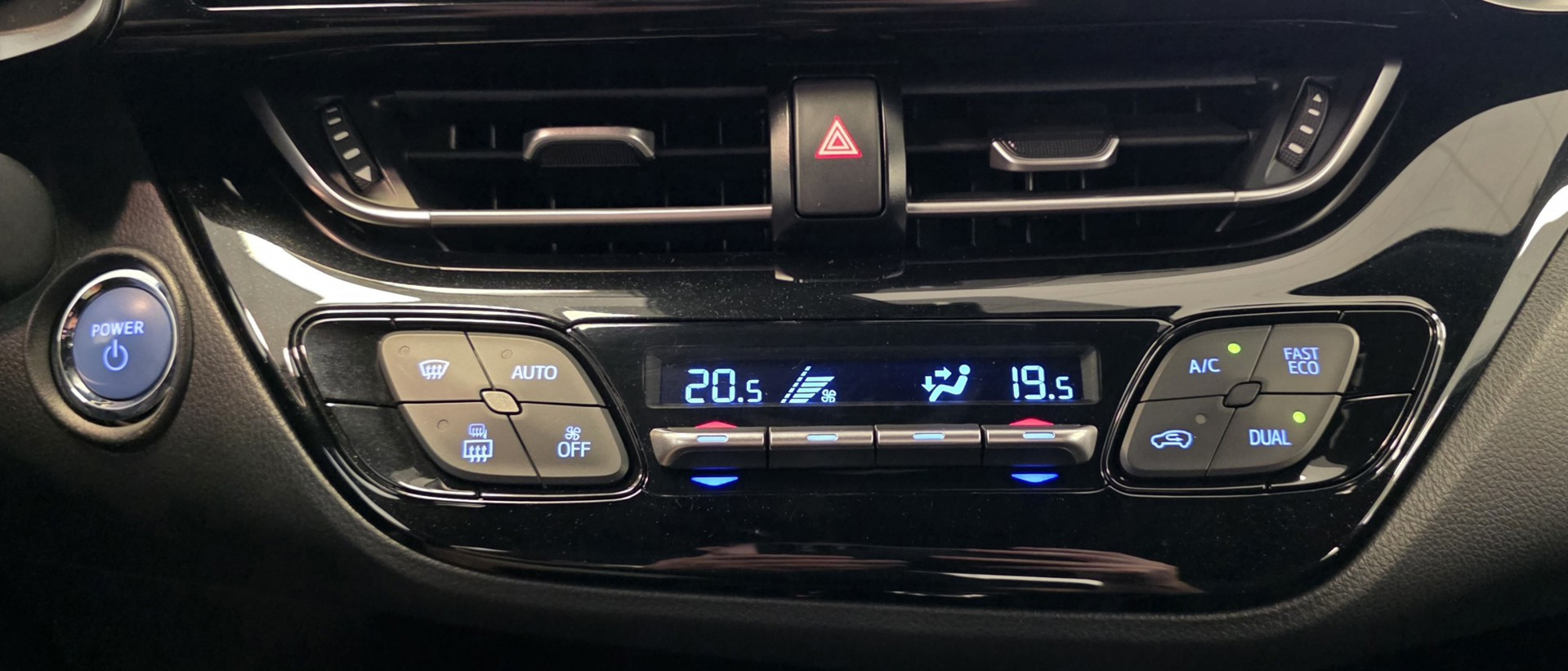 Foto van Toyota Toyota C-hr