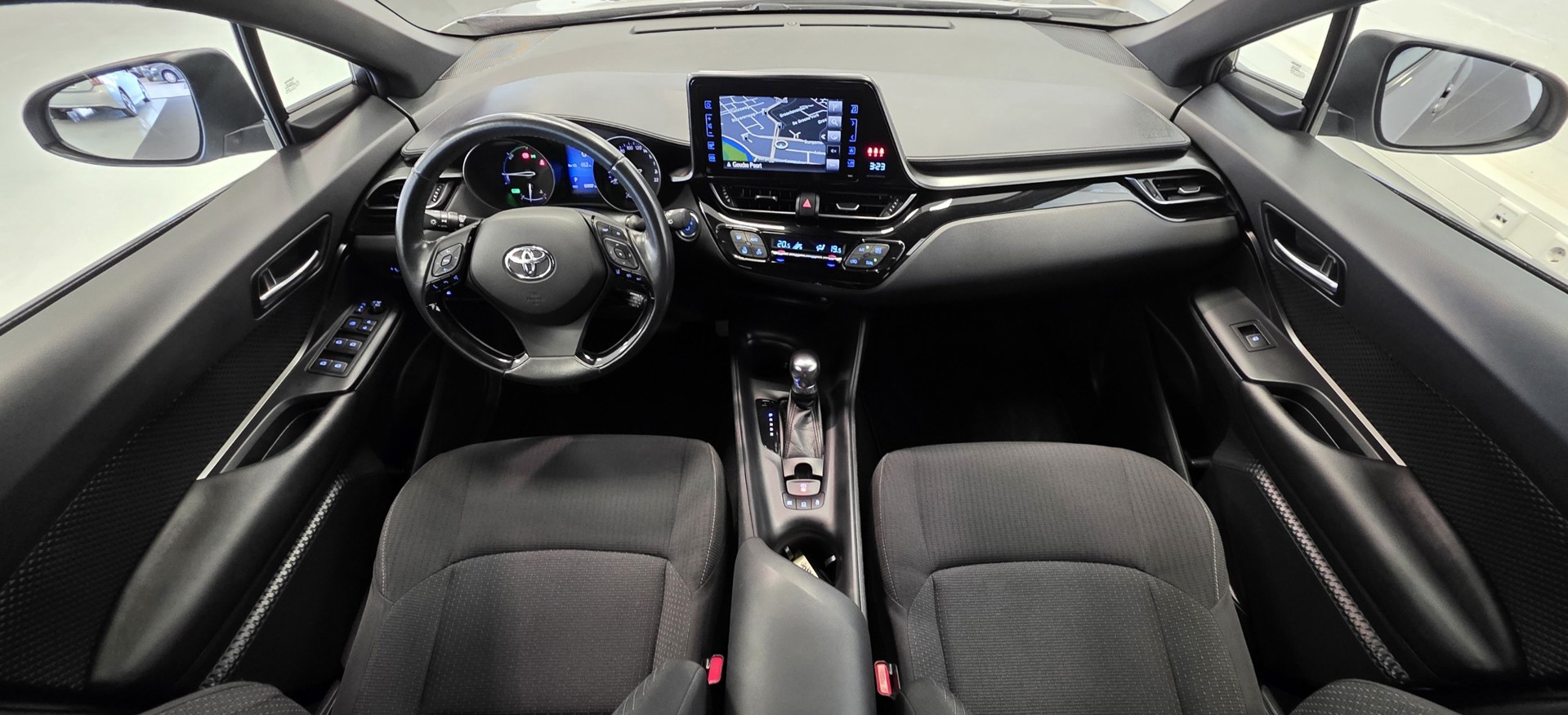 Foto van Toyota Toyota C-hr