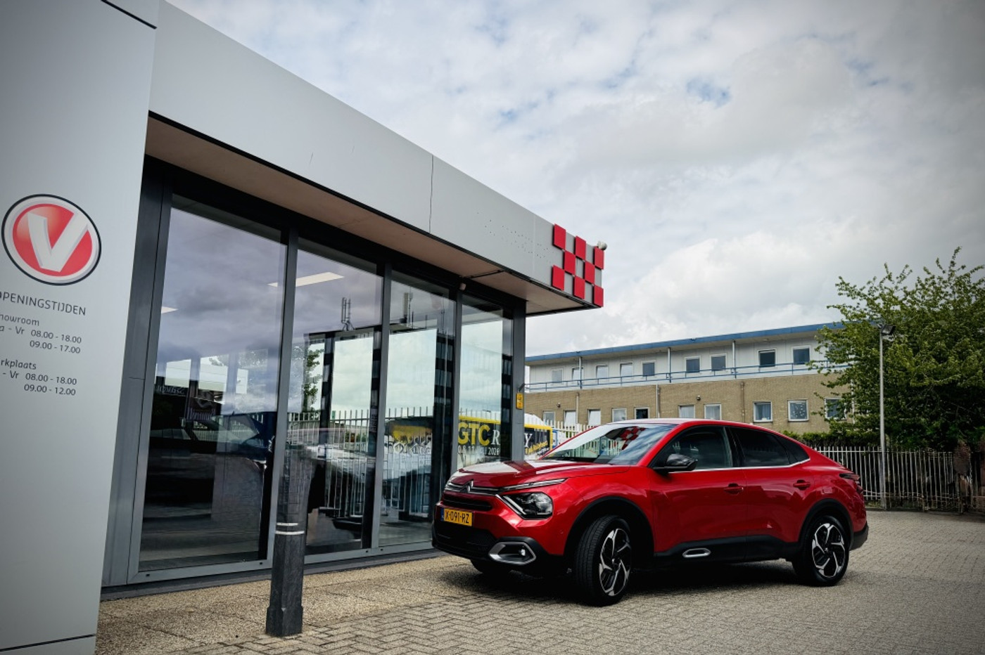 Foto van Citroen C4 X