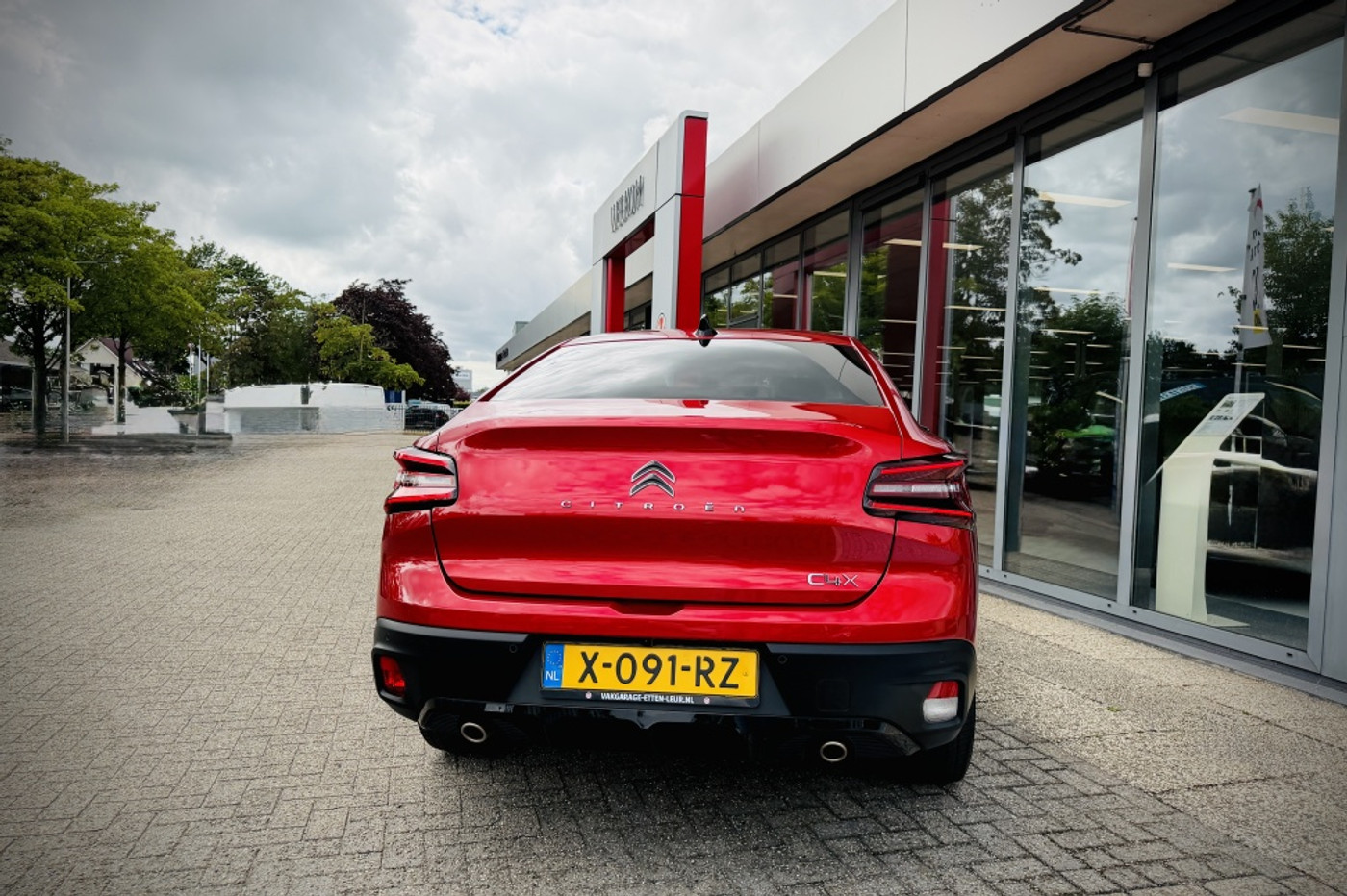 Foto van Citroen C4 X