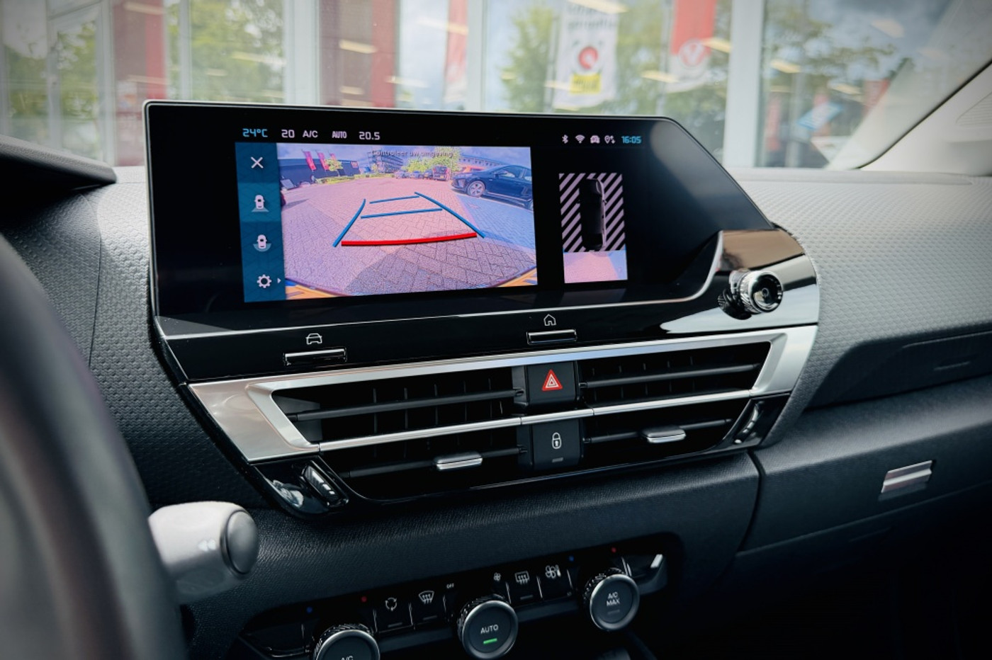 Foto van Citroen C4 X