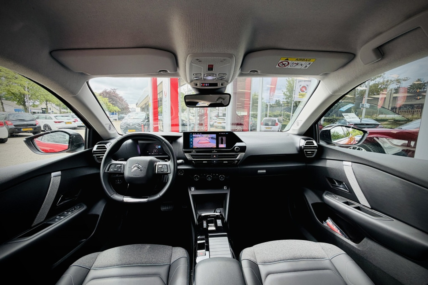 Foto van Citroen C4 X
