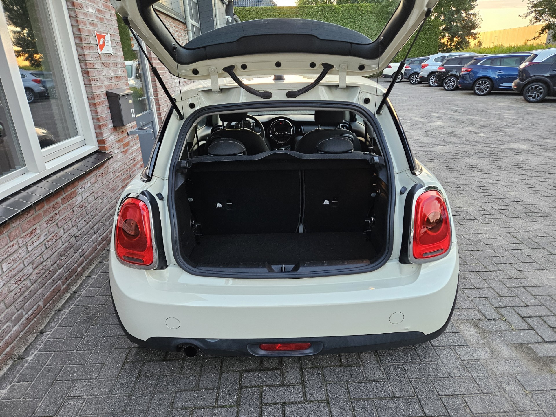 Foto van Mini One