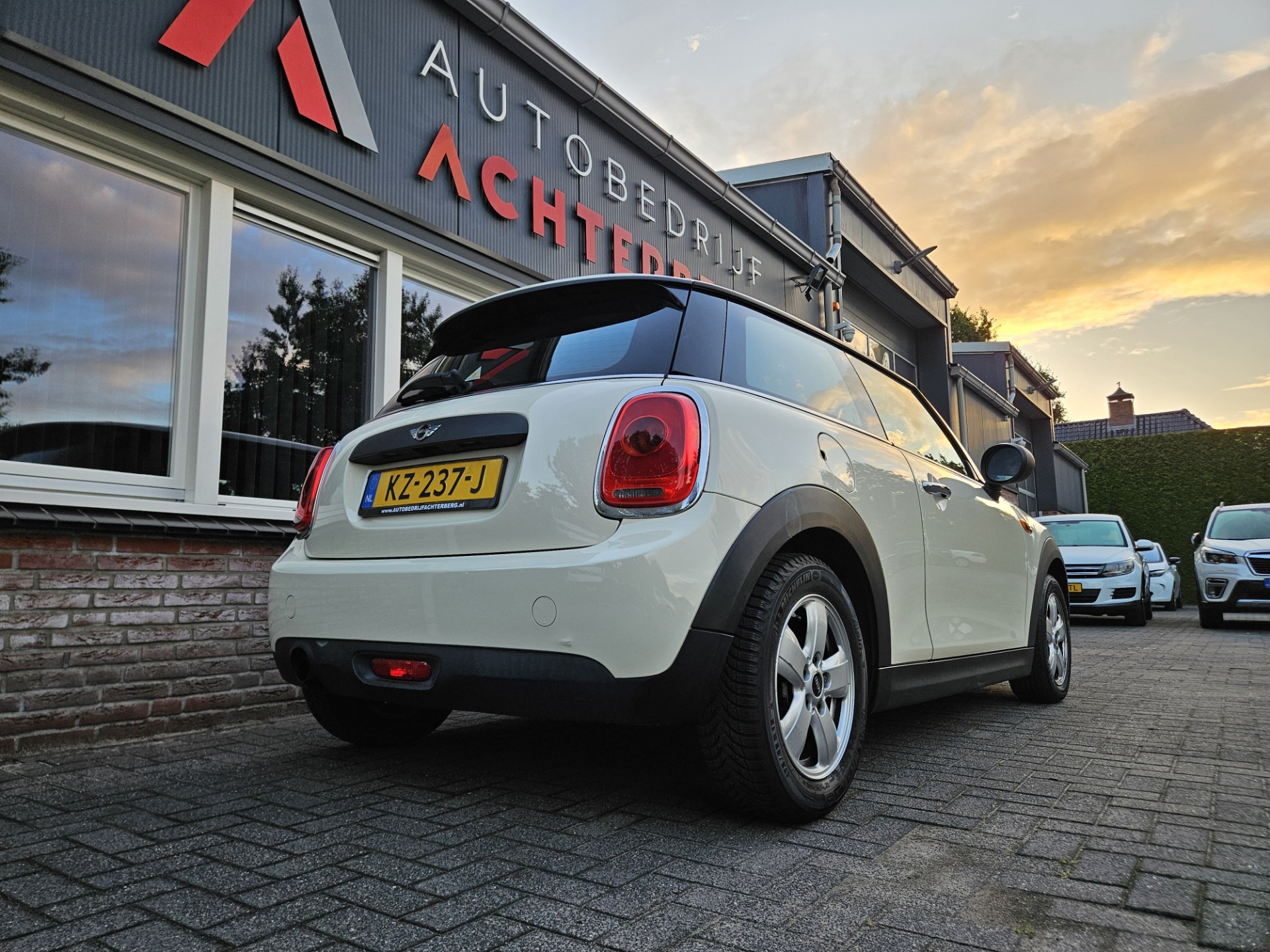 Foto van Mini One
