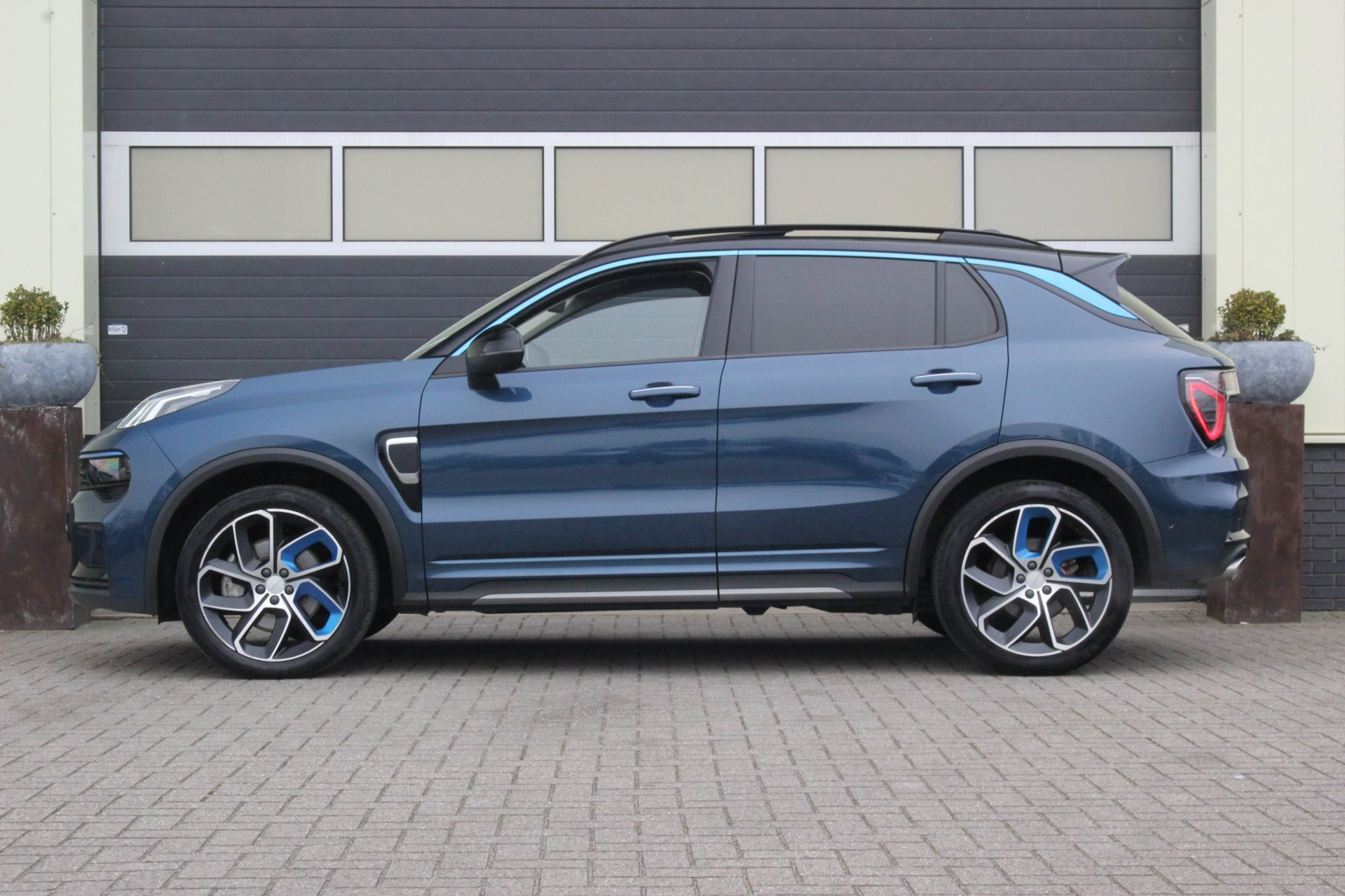 Foto van Lynk&co LYNK & Co 01