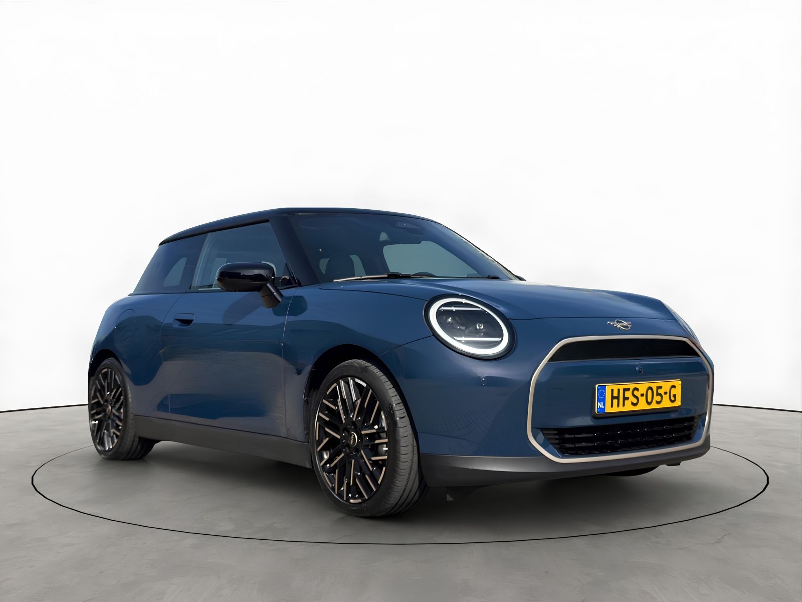 Foto van Mini Cooper E