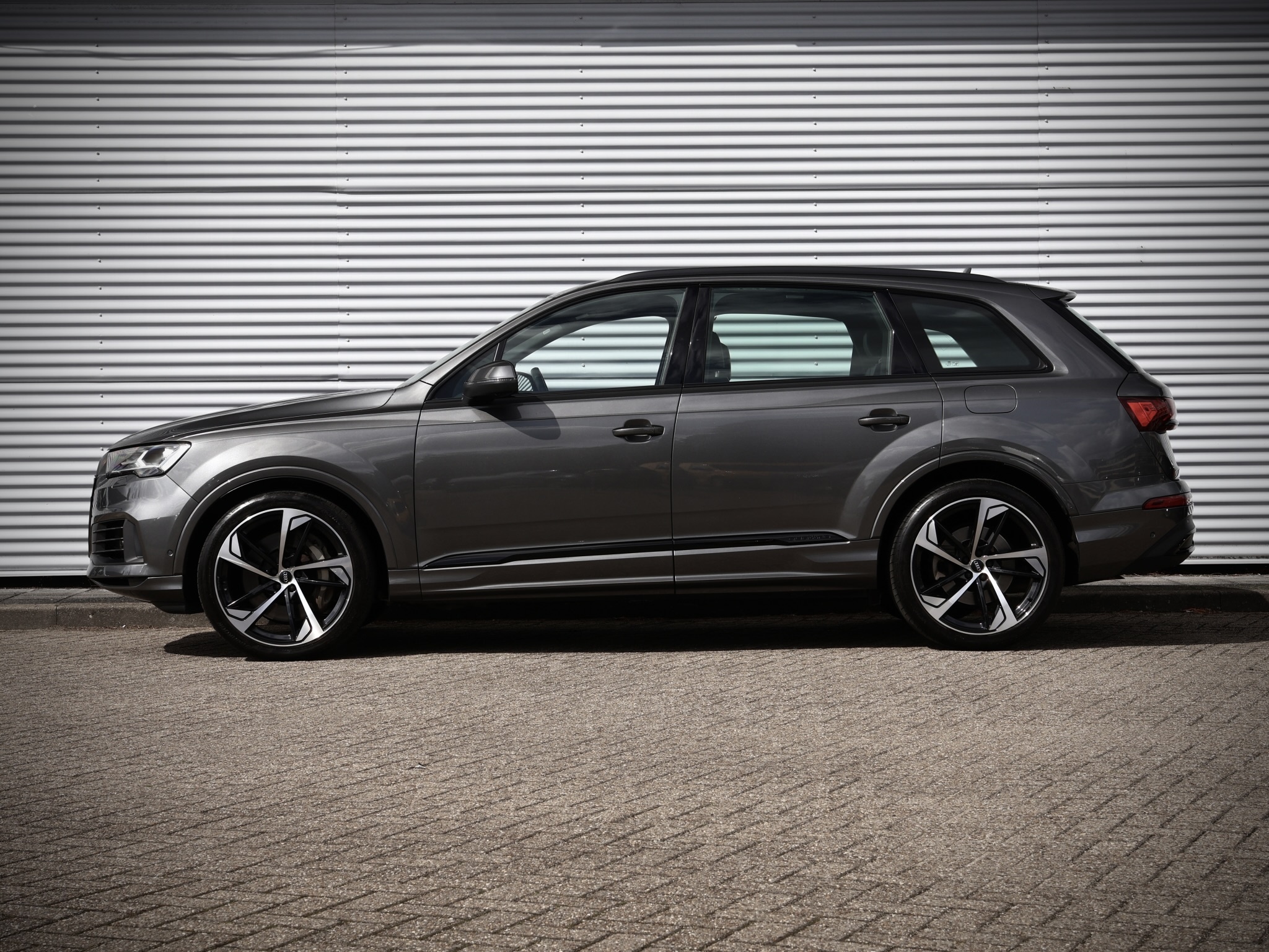 Foto van Audi Q7 55 TFSI E