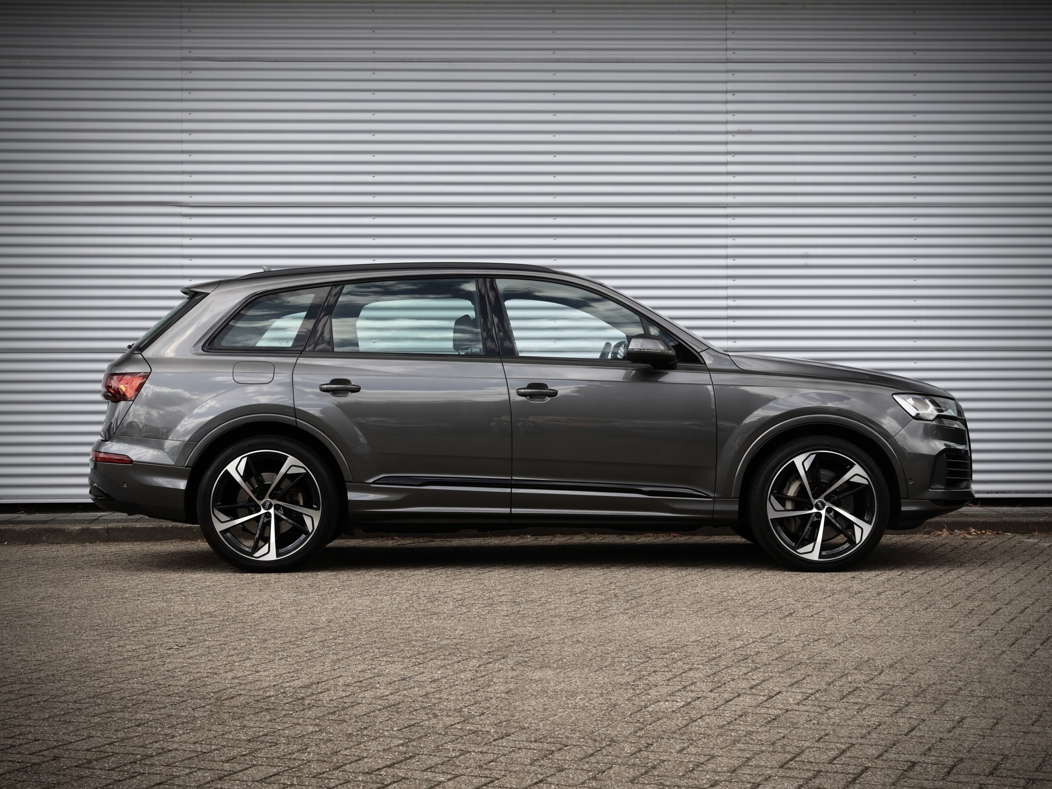 Foto van Audi Q7 55 TFSI E