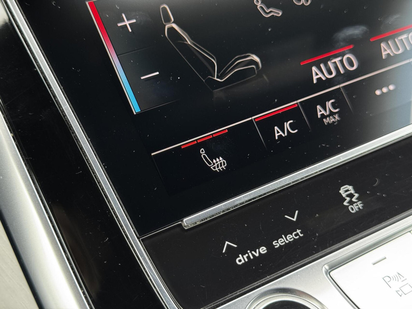 Foto van Audi Q7 55 TFSI E