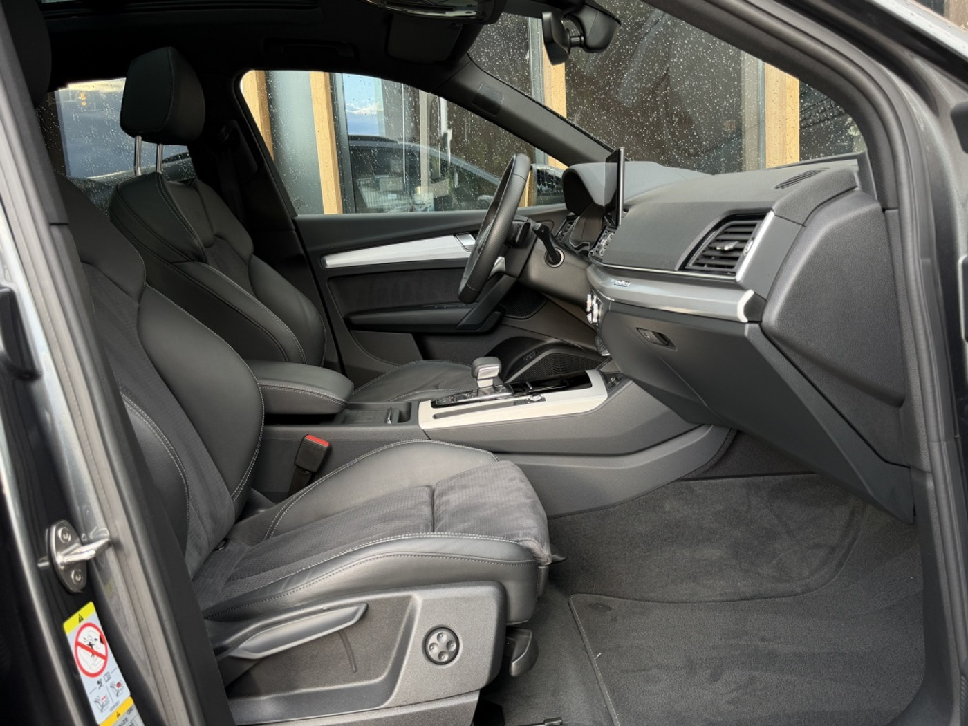 Foto van Audi Q5 Sportback 55 TFSI E