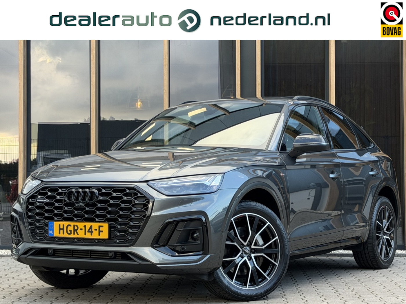 Audi Q5 Sportback 55 TFSI E 55 TFSI e S edition Competition | Pano | Trekhaak | B&O | 360 Camera | 2024 - voorkant