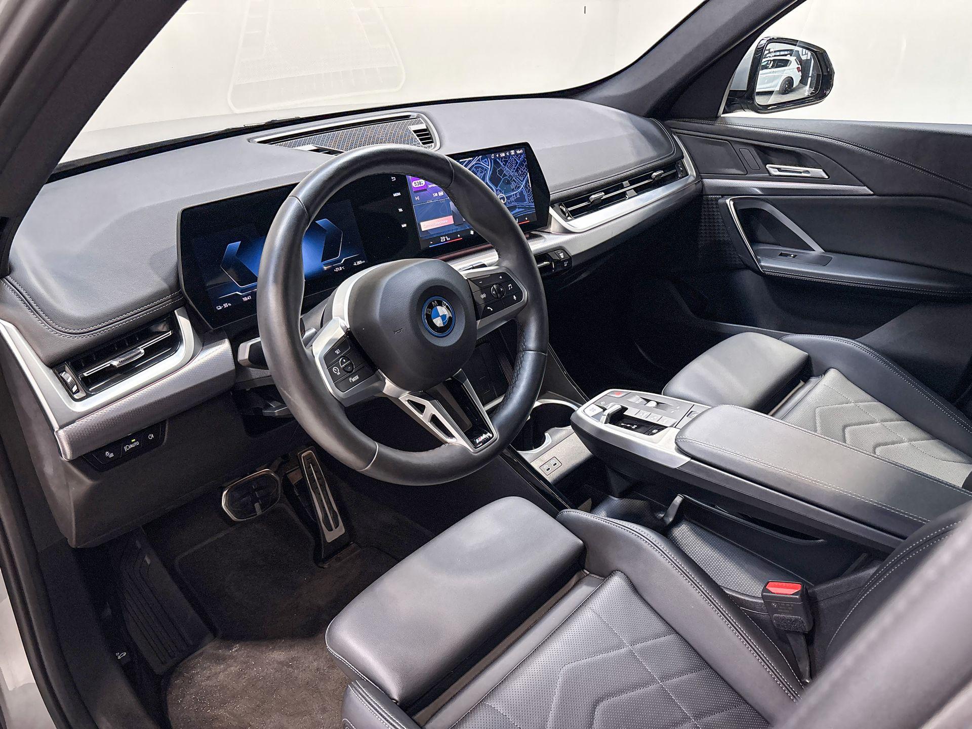 Foto van BMW Ix1 Edrive20