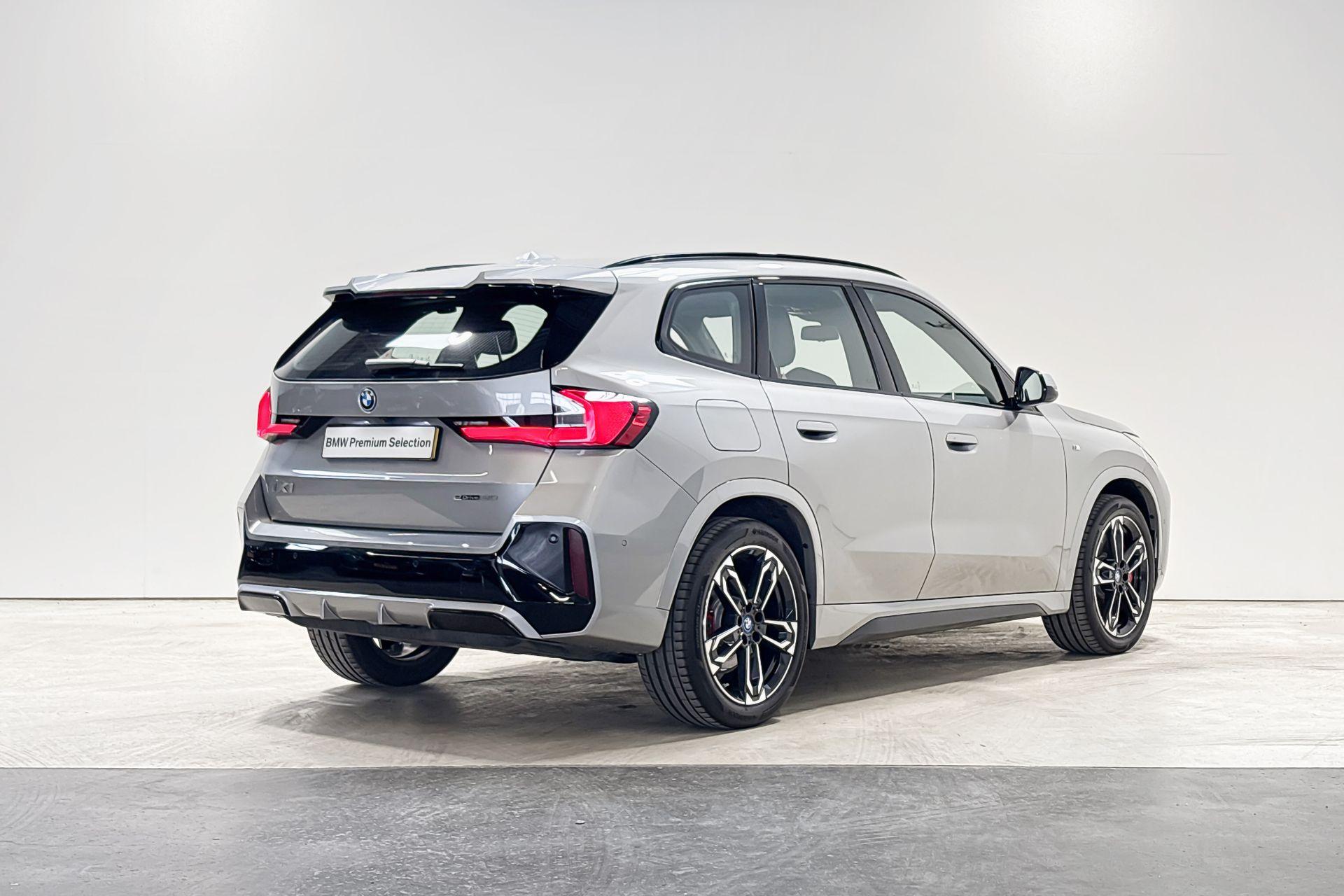 Foto van BMW Ix1 Edrive20