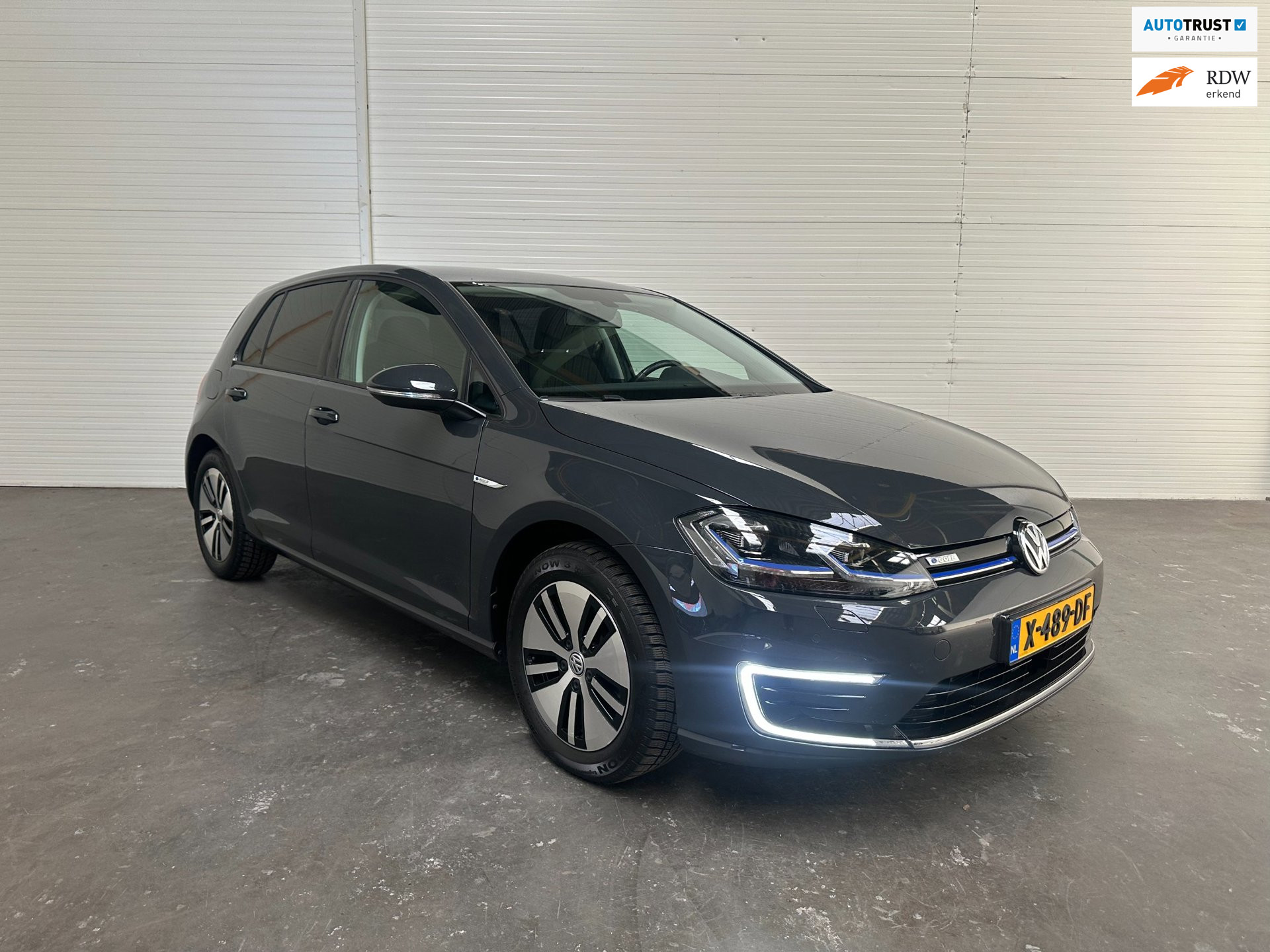 Volkswagen Golf E-DITION Apple Carplay | Camera | Digitale Cockpit 2020 - voorkant