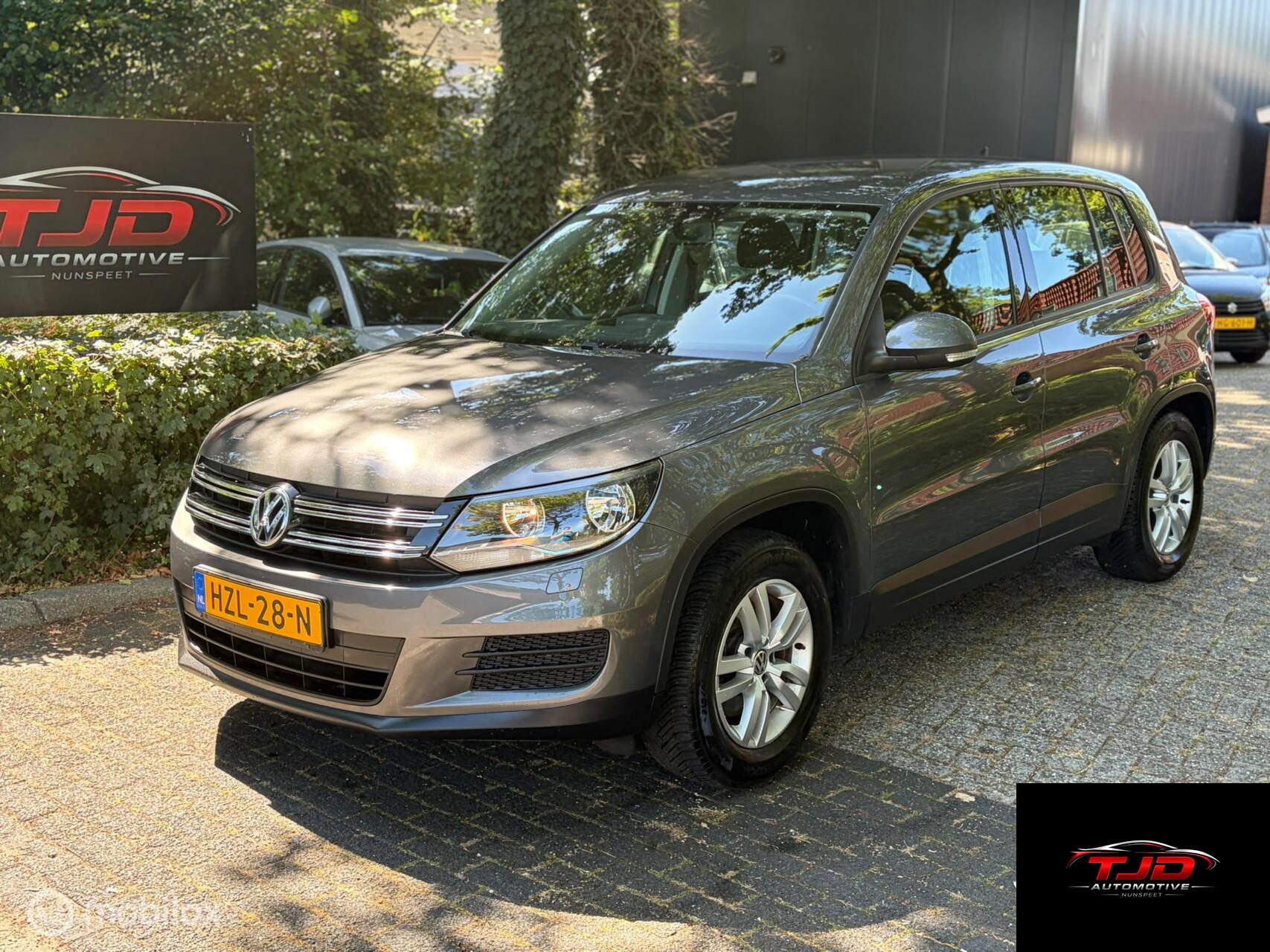 Volkswagen Tiguan 1.4 TSI Comfort&Design Edition-NAVI-CRUISE 2014 - voorkant