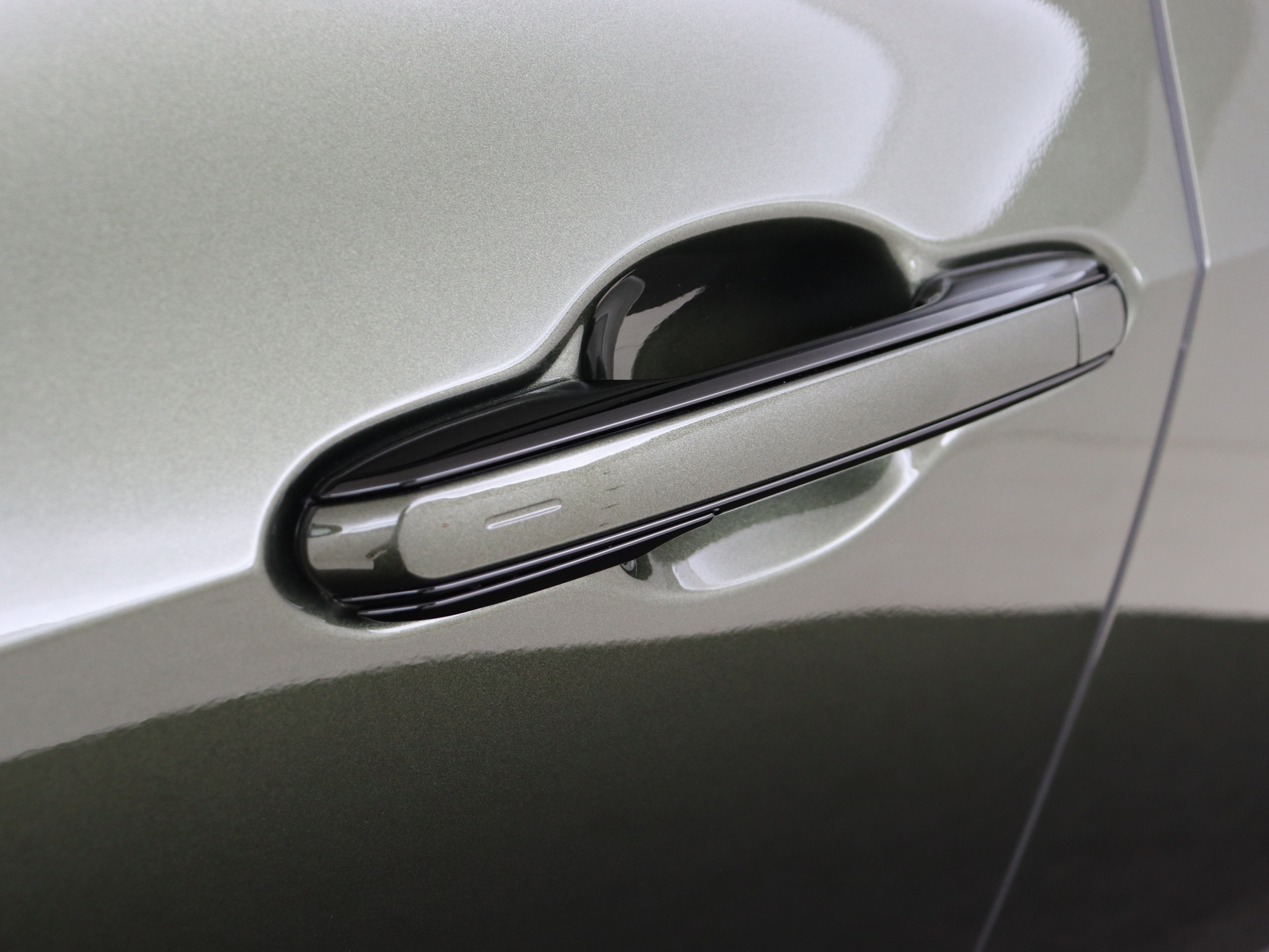 Foto van Lexus Lexus Nx450h+