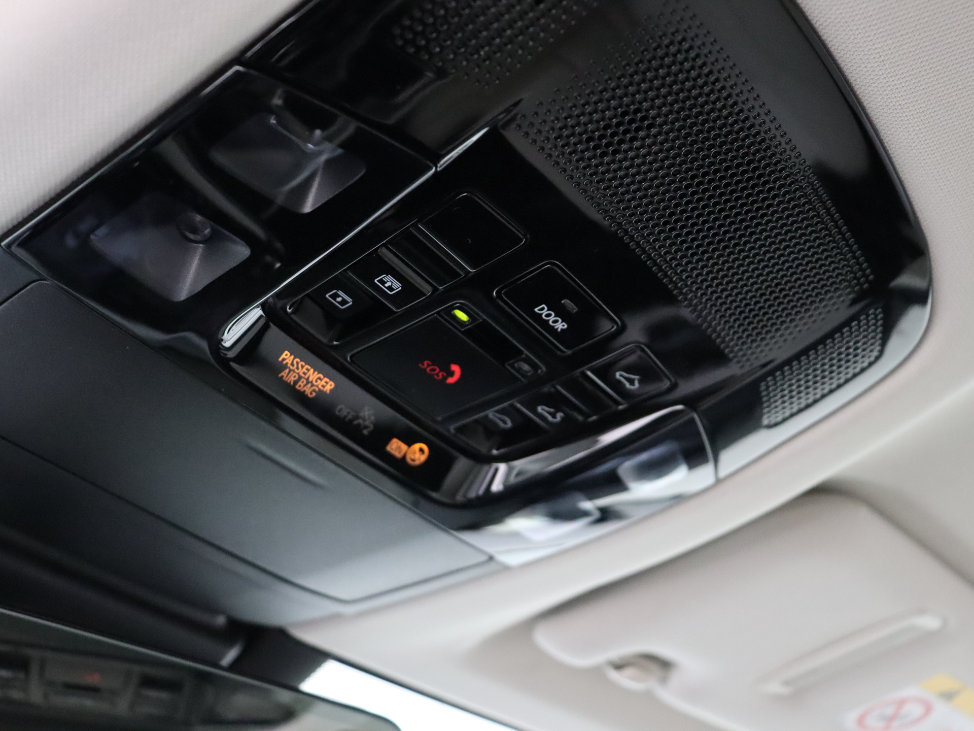 Foto van Lexus Lexus Nx450h+
