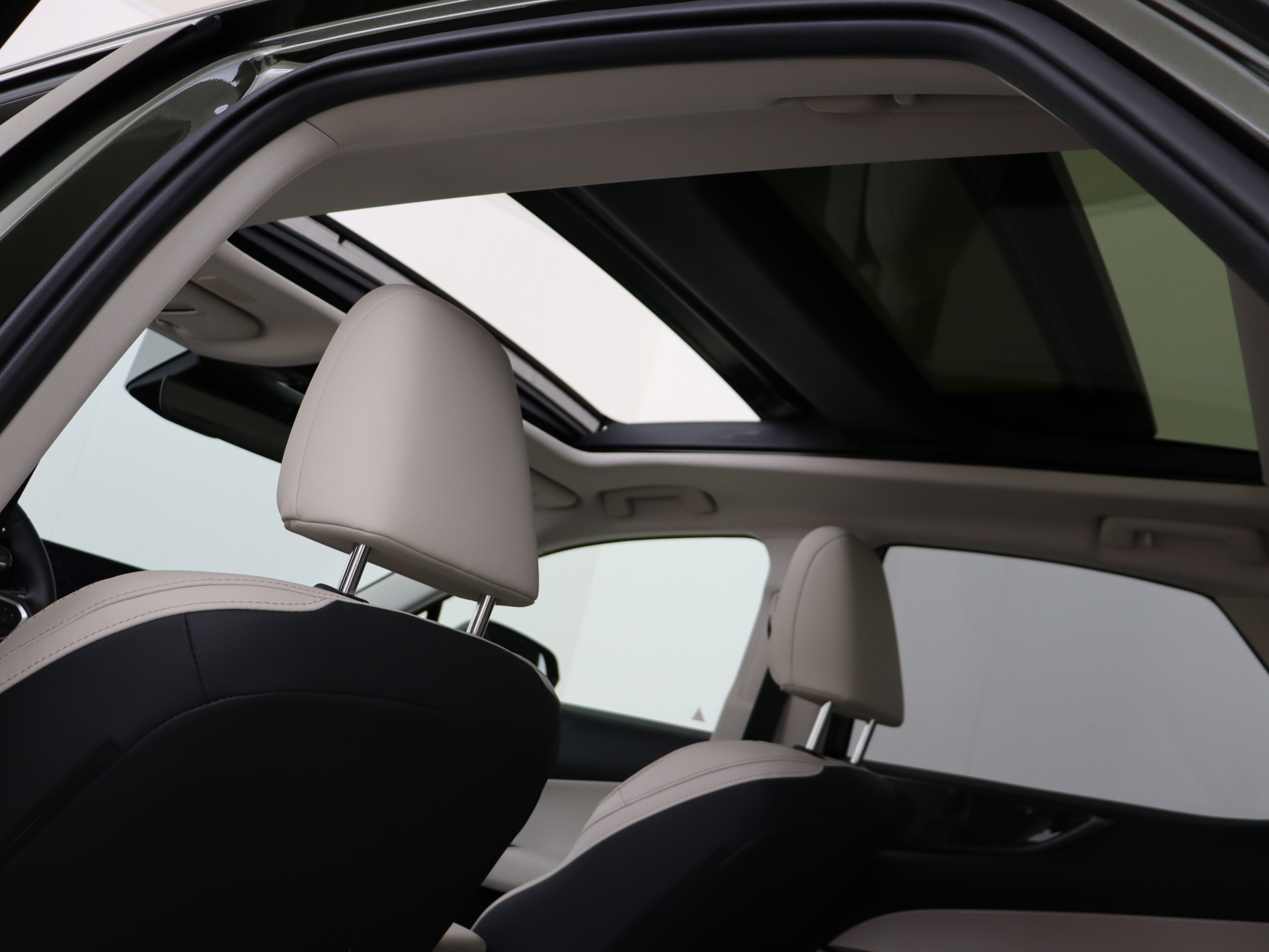 Foto van Lexus Lexus Nx450h+