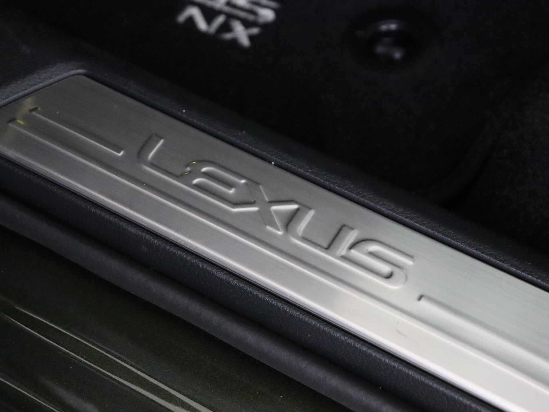 Foto van Lexus Lexus Nx450h+