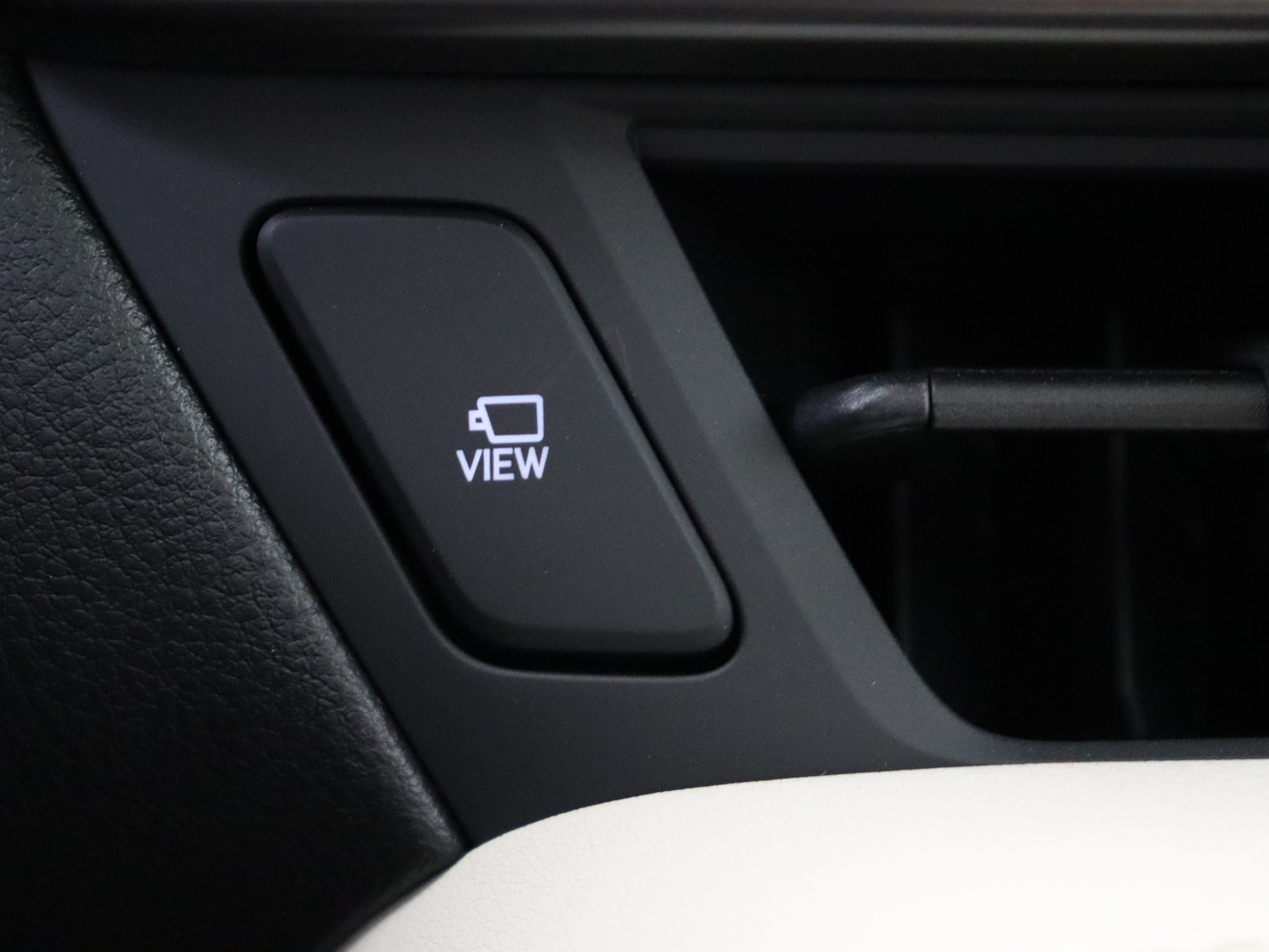 Foto van Lexus Lexus Nx450h+