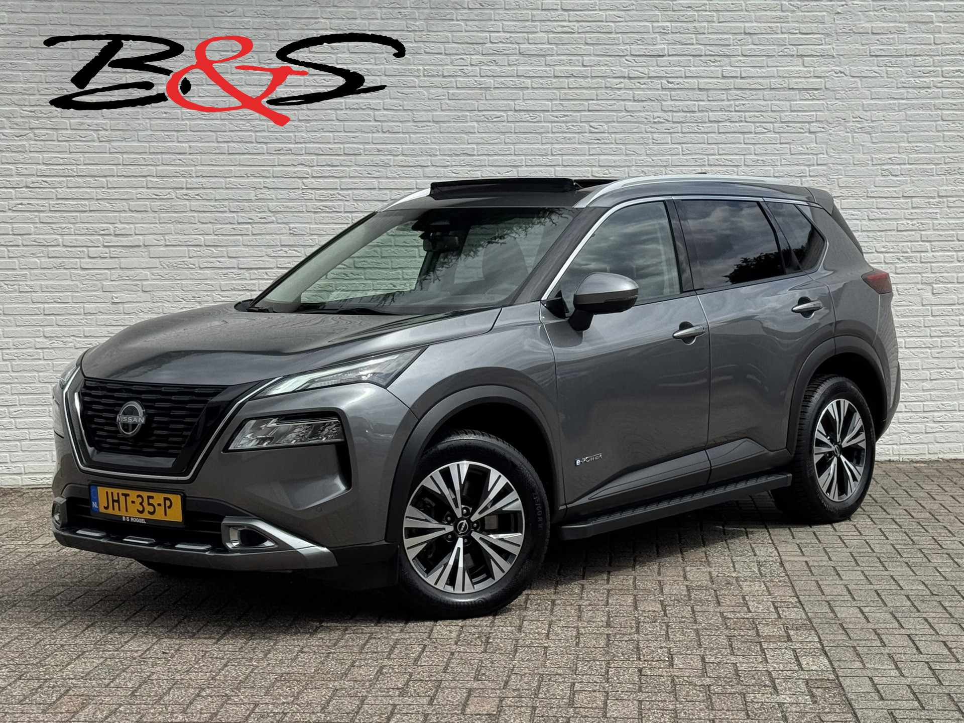 Nissan Nissan X-trail 1.5 e-Power Limited Edition Adaptive cruis Climate control Navigatie Keyless Parkeersensoren 360 camera 2023 - voorkant