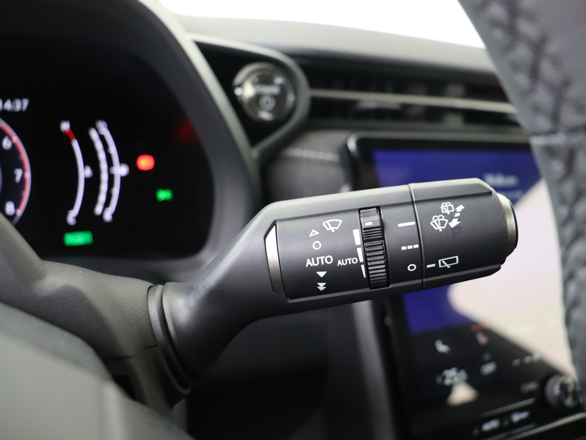 Foto van Lexus Lexus LBX