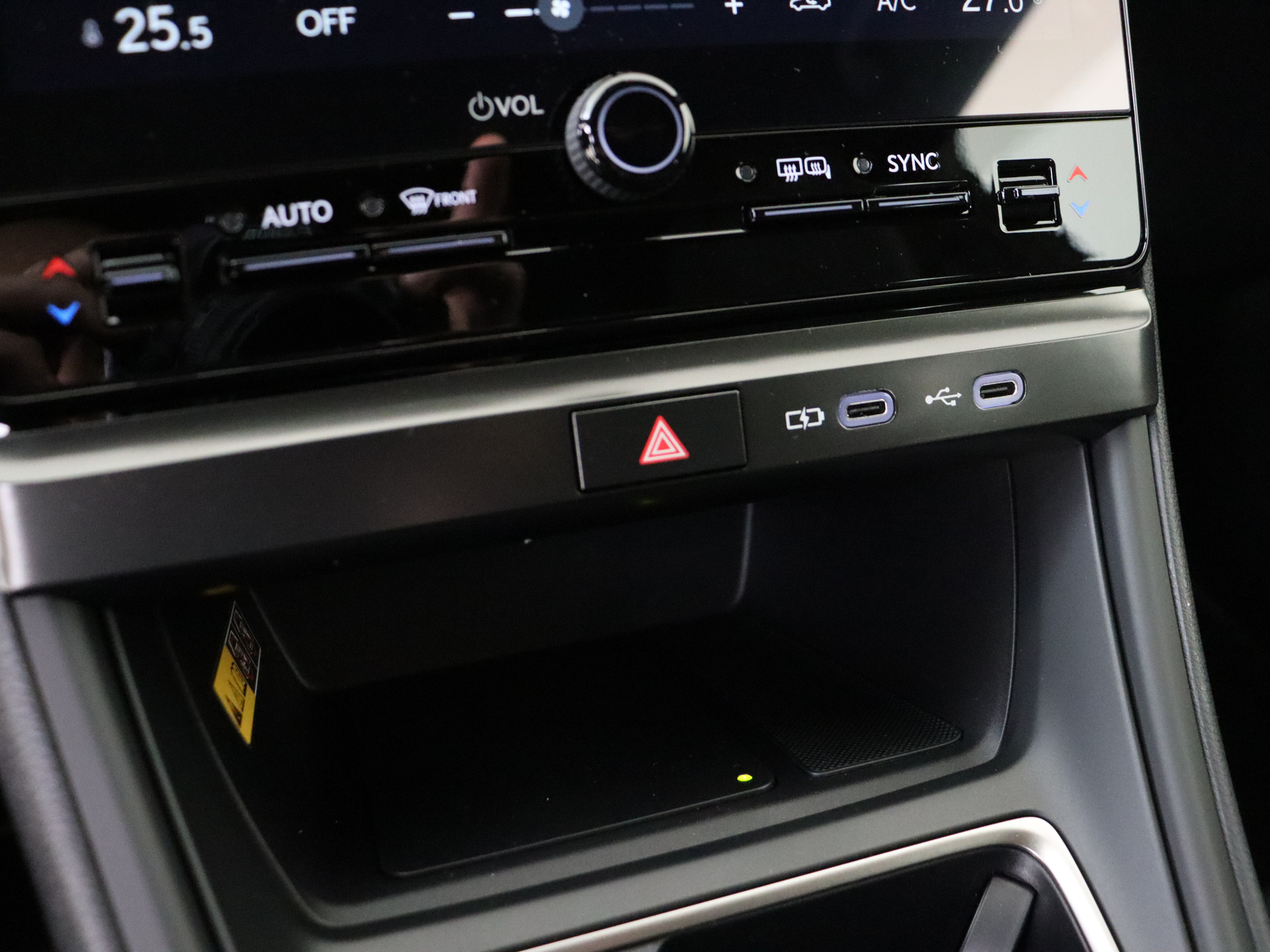 Foto van Lexus Lexus LBX