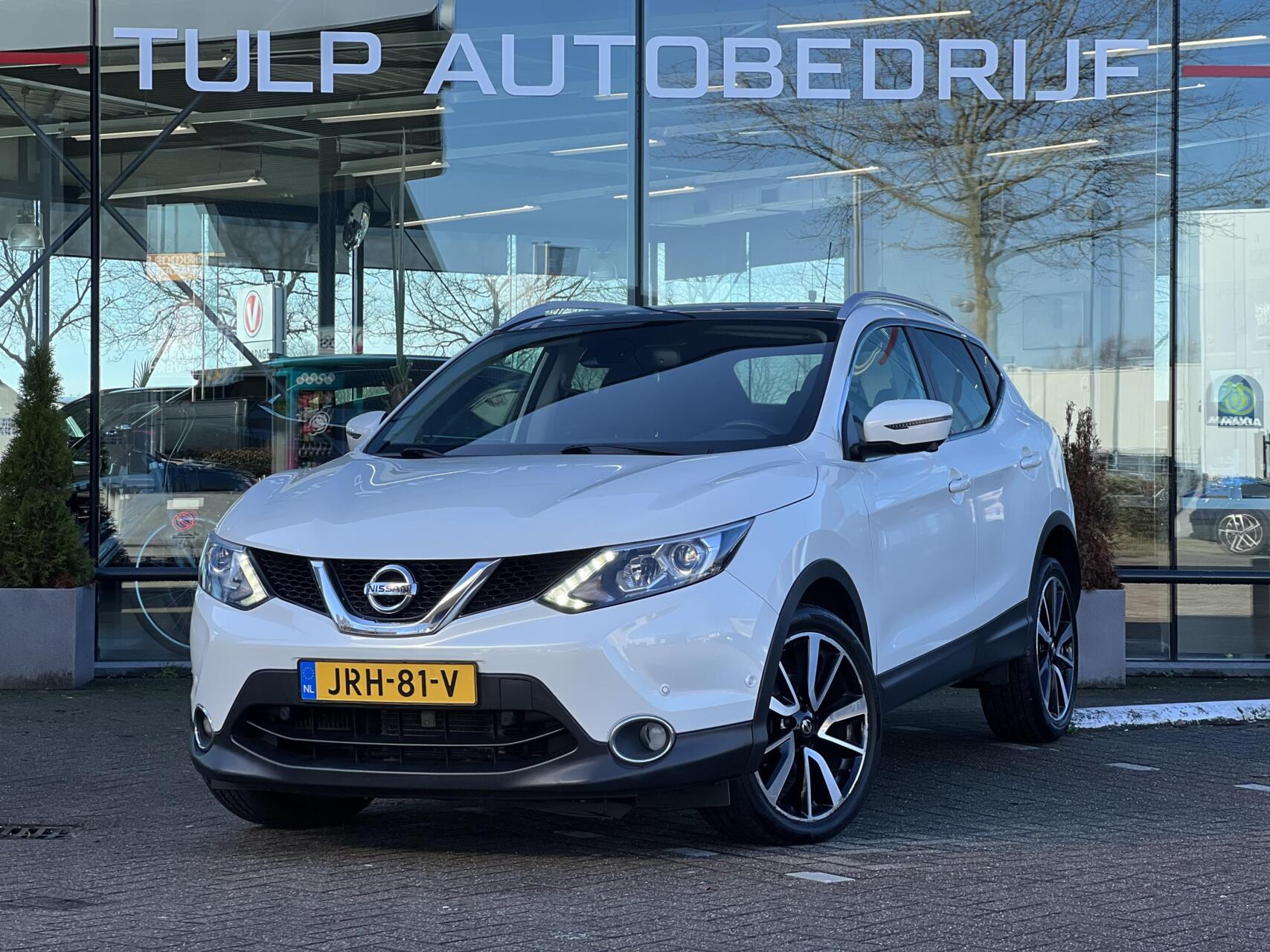 Nissan Qashqai 1.2 Tekna Automaat Clima Cruise 360Camera Pano 2017 - voorkant