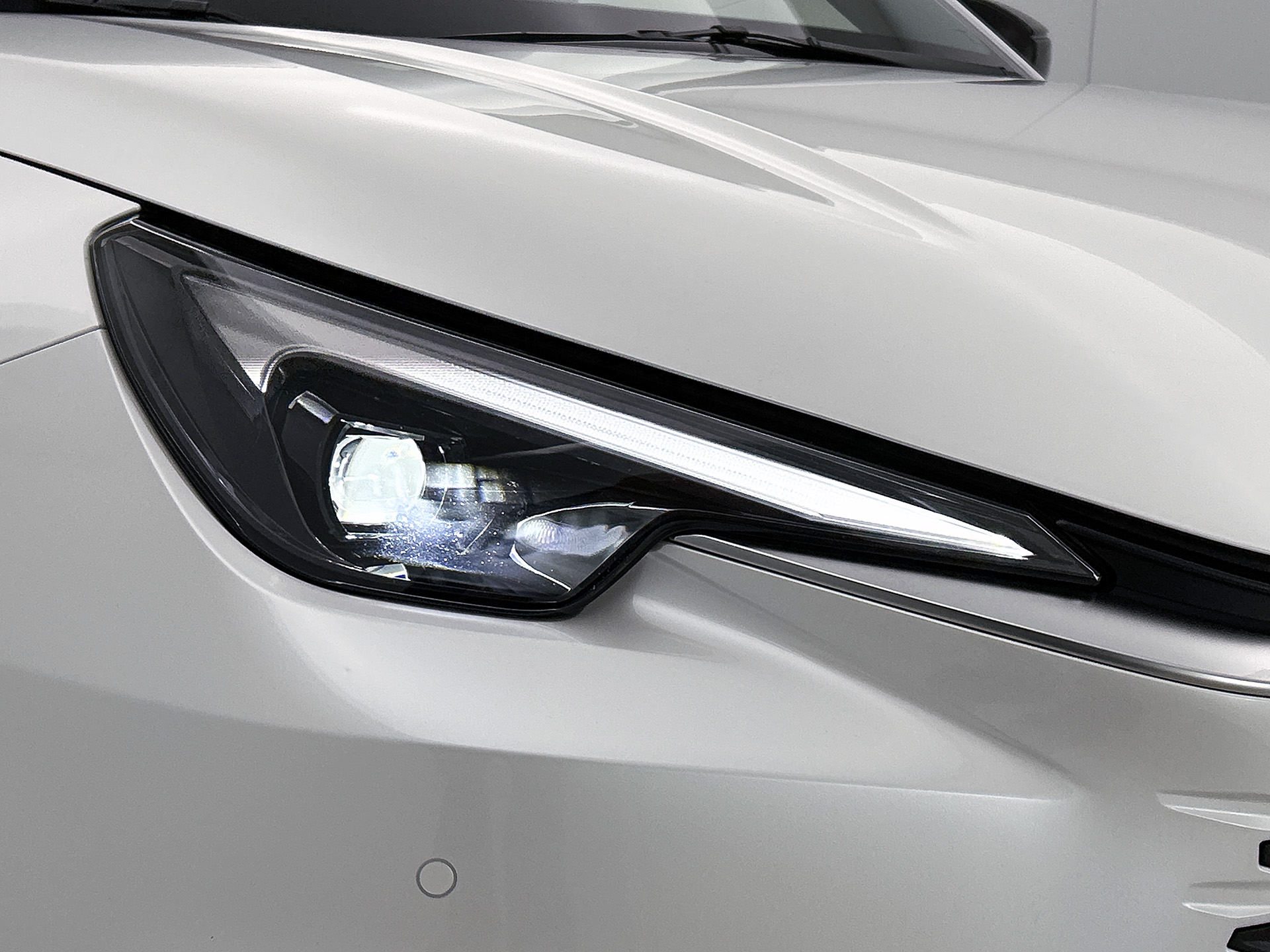 Foto van Lexus Lexus LBX