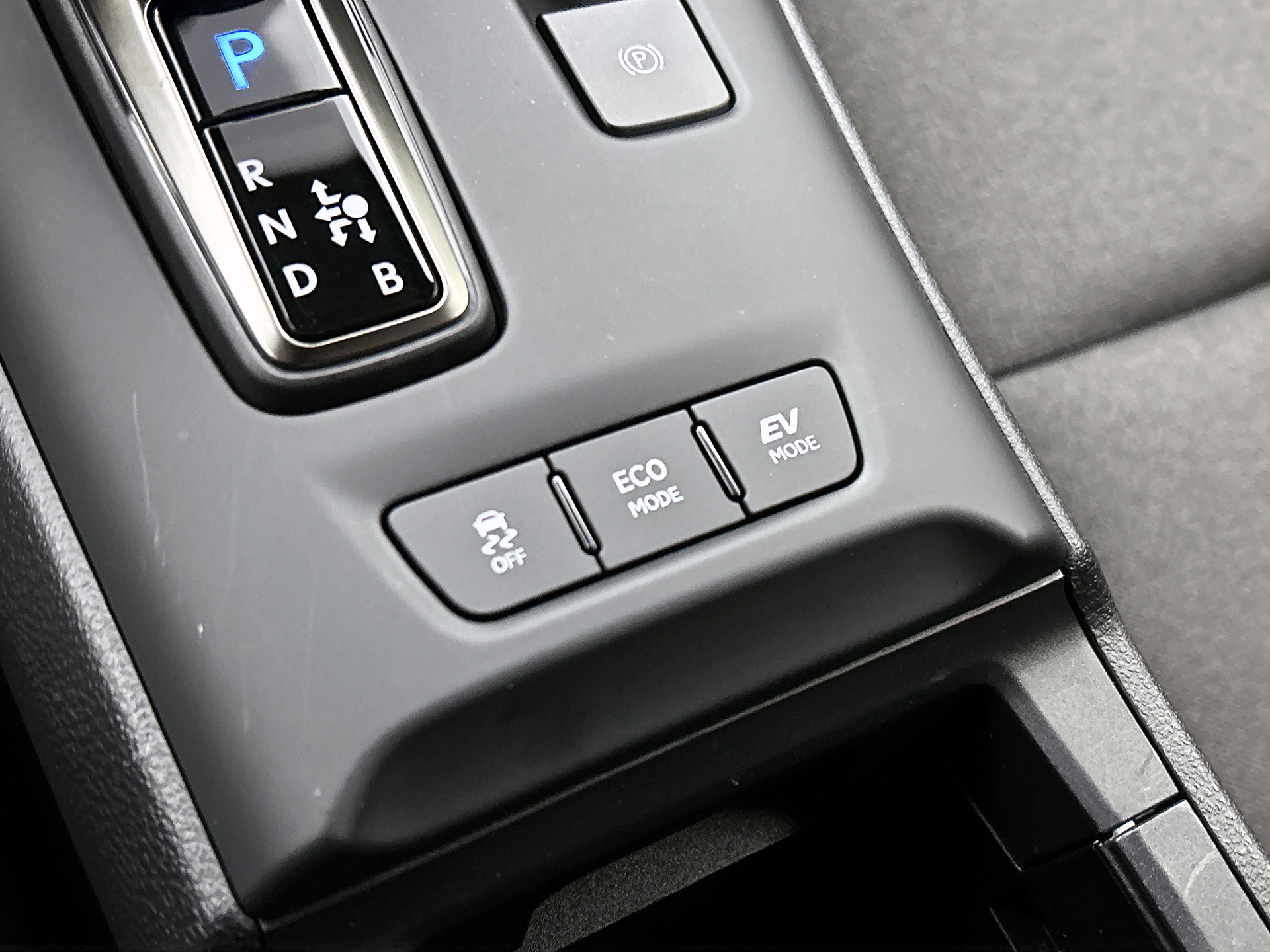 Foto van Lexus Lexus LBX