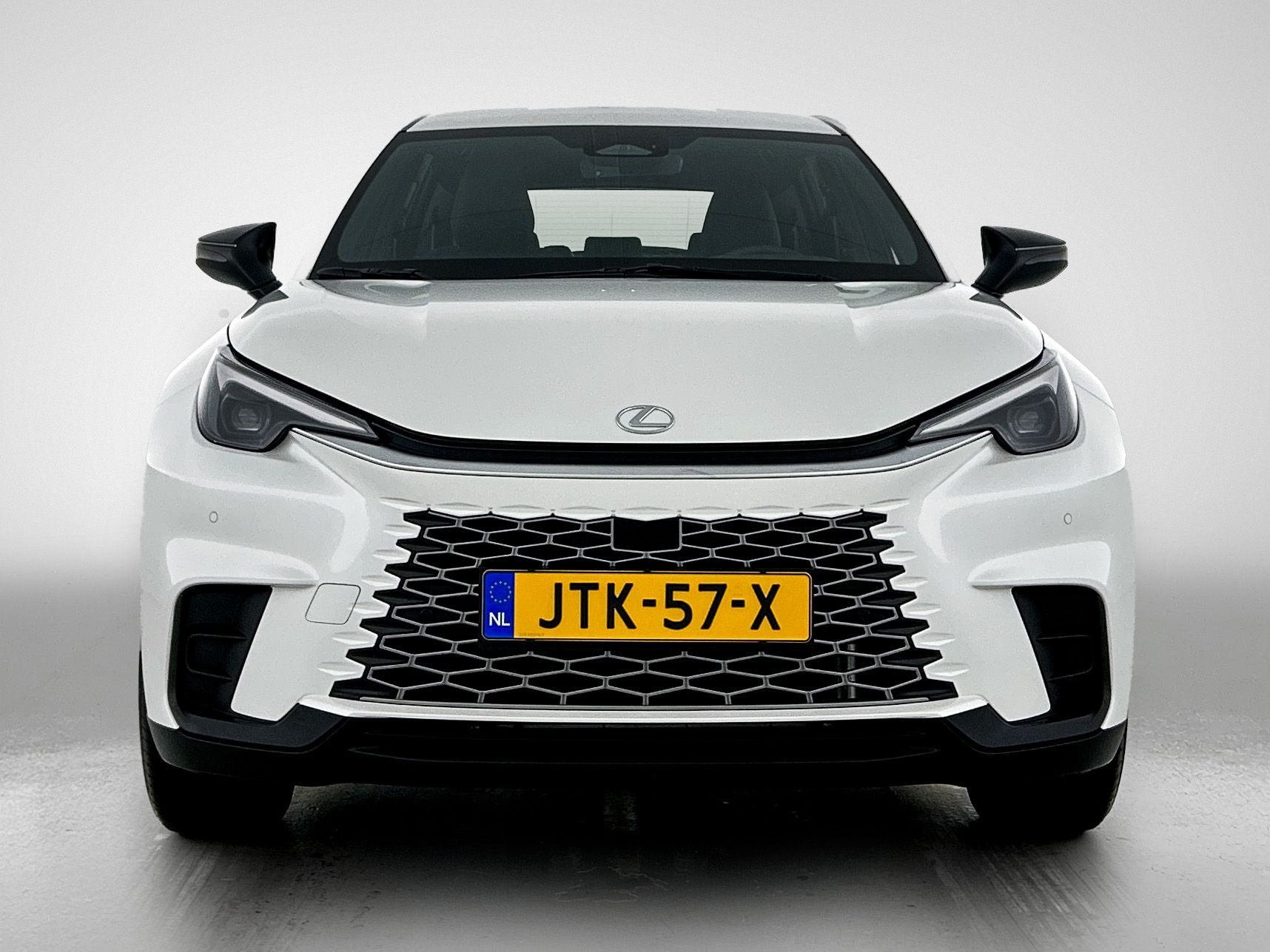 Foto van Lexus Lexus LBX