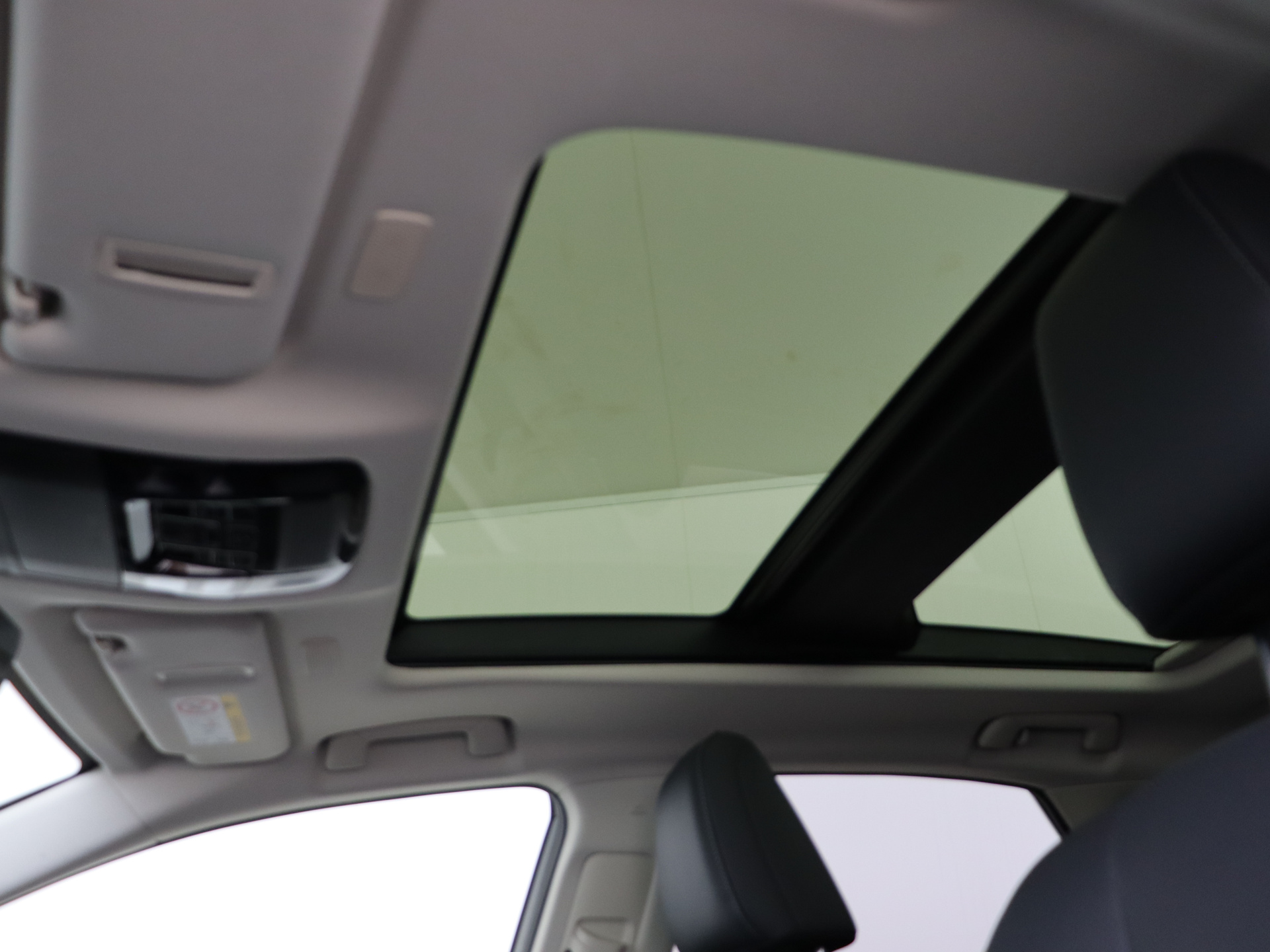 Foto van Lexus Lexus Nx450h+