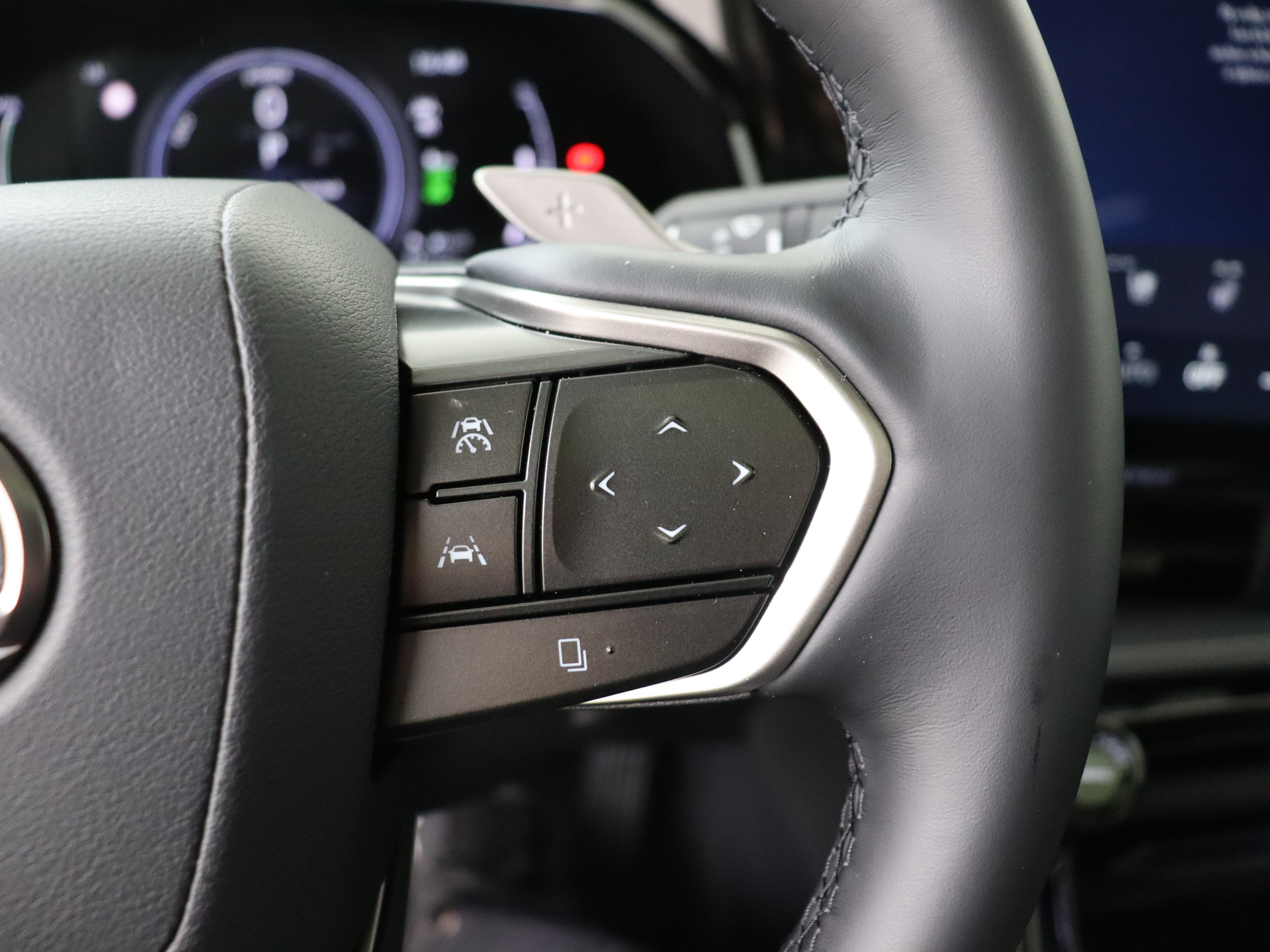 Foto van Lexus Lexus Nx450h+