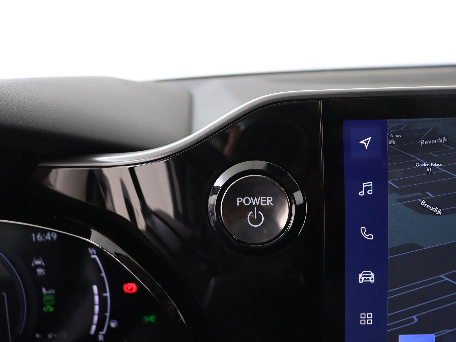 Foto van Lexus Lexus Nx450h+