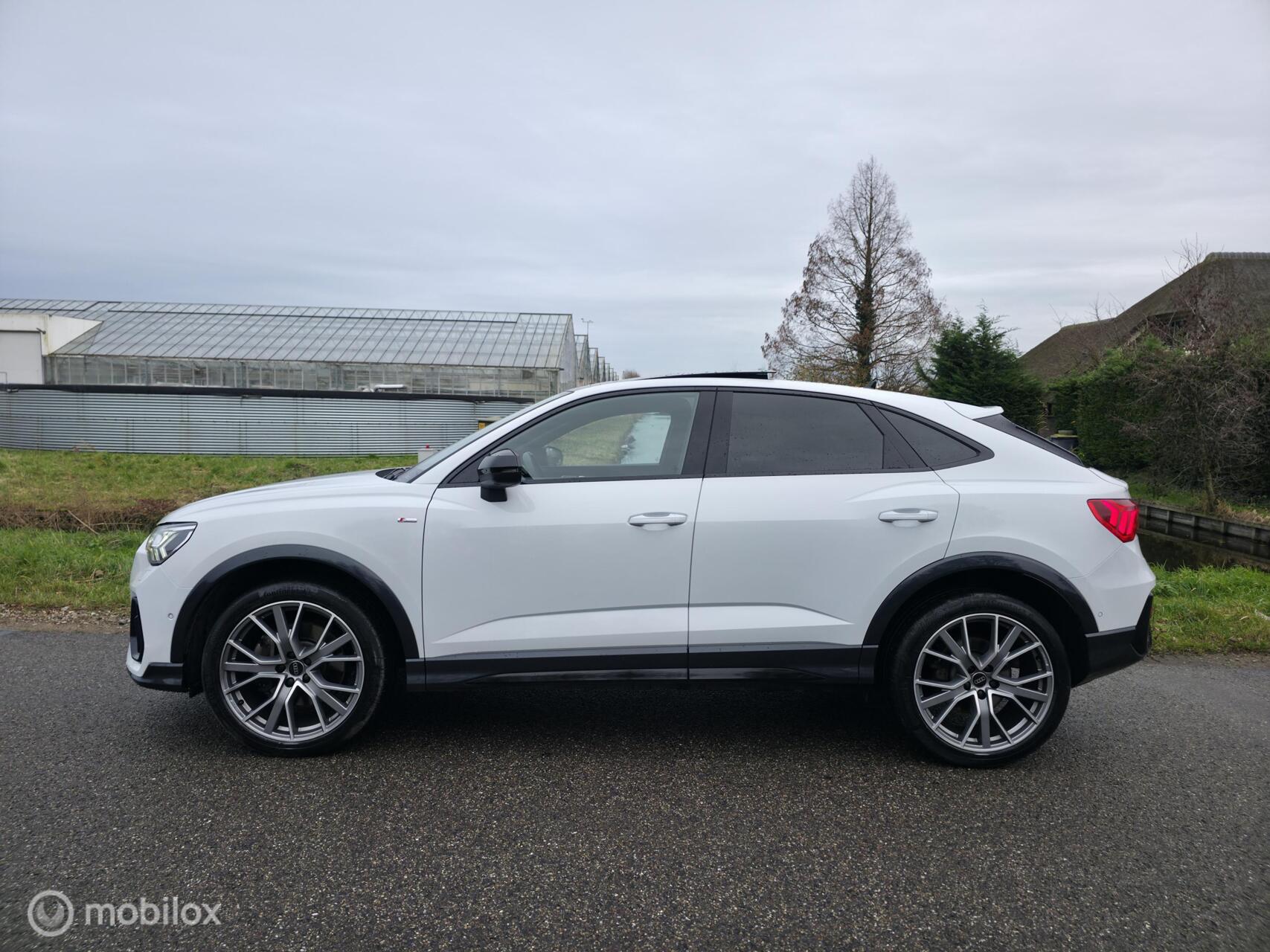 Foto van Audi Q3 Sportback