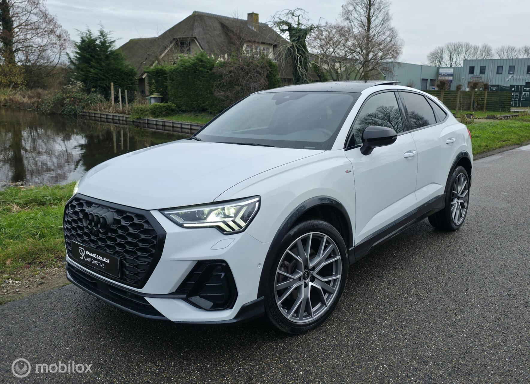 Audi Q3 Sportback 45 TFSI Quattro / S-Line / Pano / Sonos 2023 - voorkant