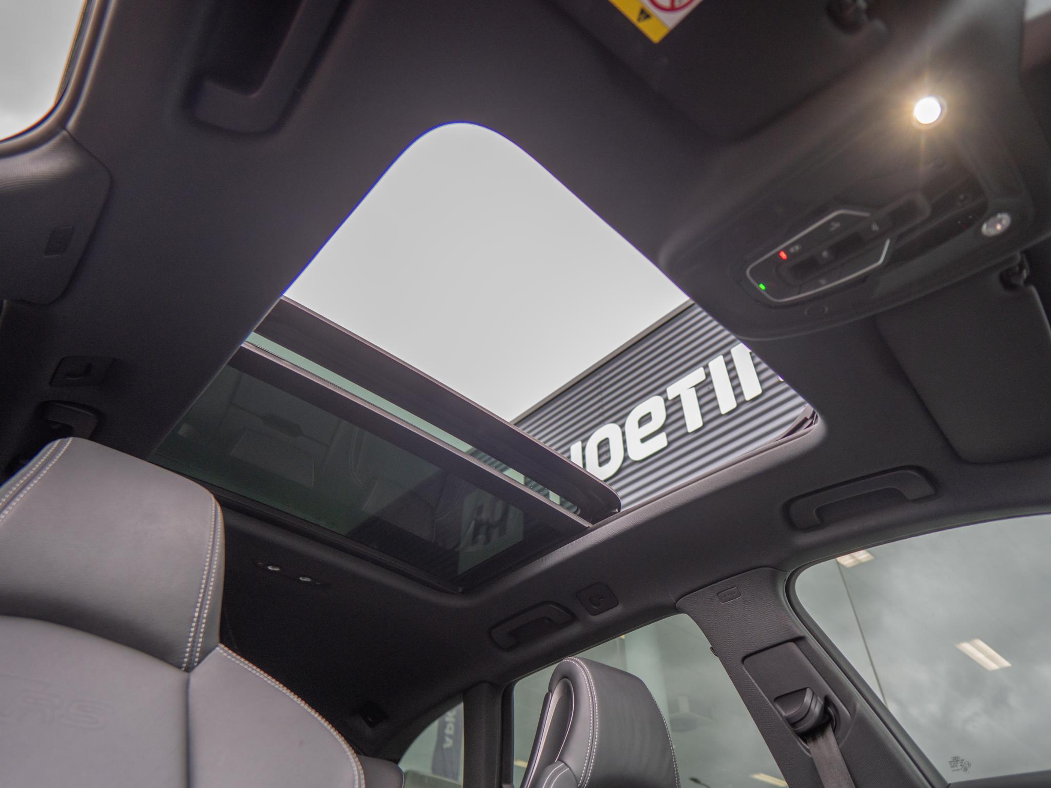 Foto van Audi RS 4 Avant