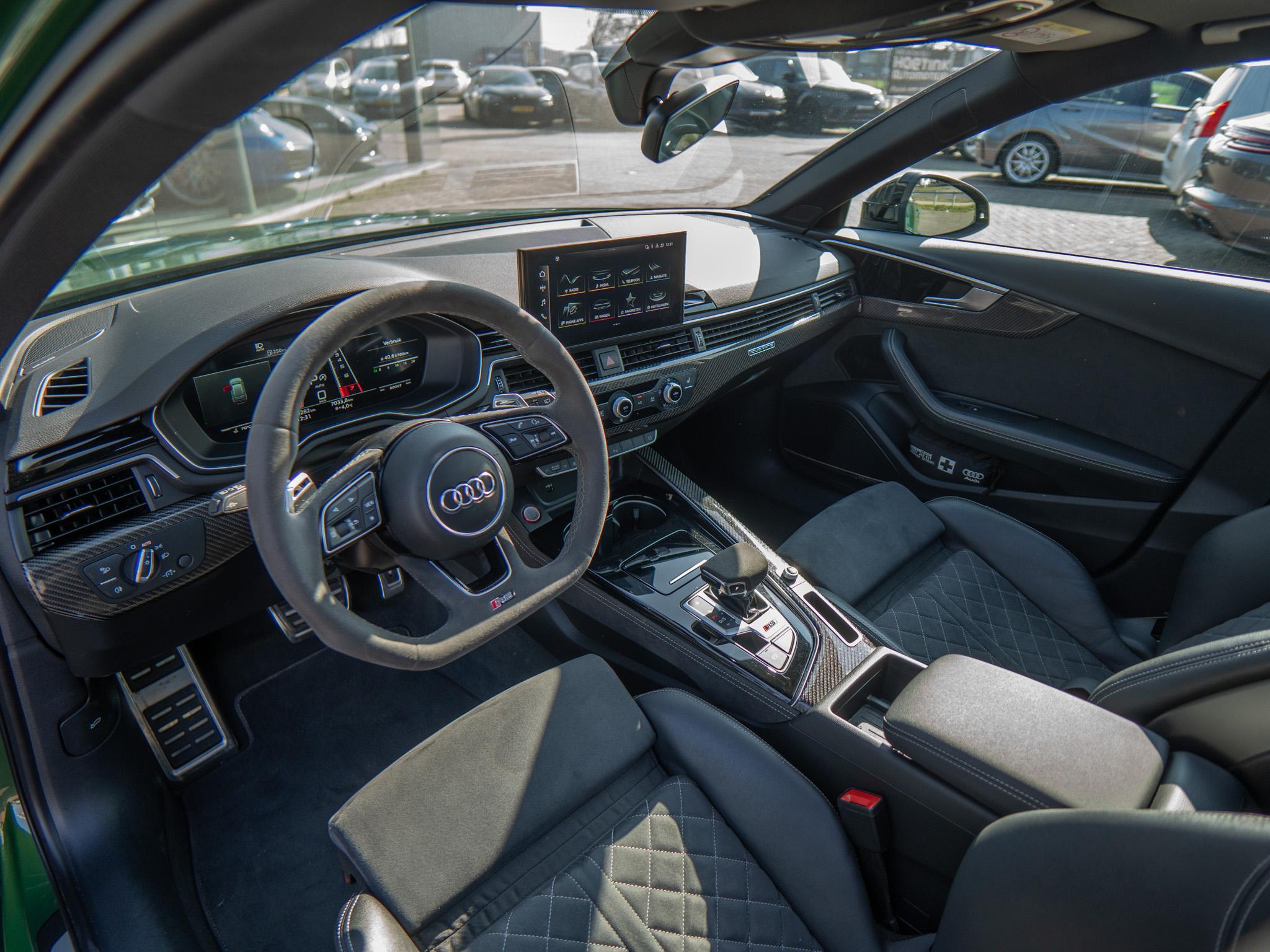 Foto van Audi RS 4 Avant