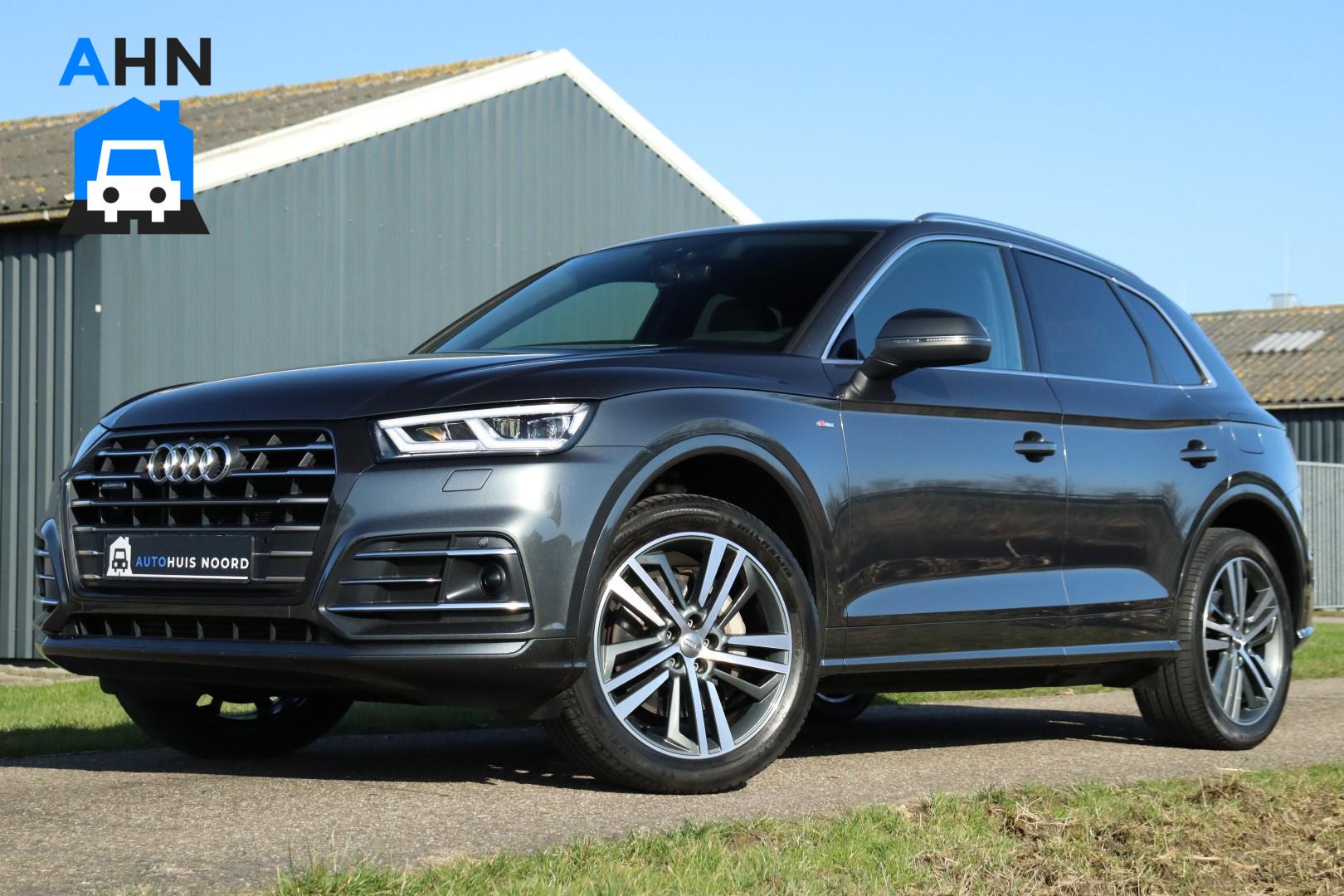Audi Q5 55 TFSIe Quattro Competition / 3x S-Line / 367PK / Automaat / Navi / Matrix LED / Camera / Trekhaak / 20"! 2020 - voorkant