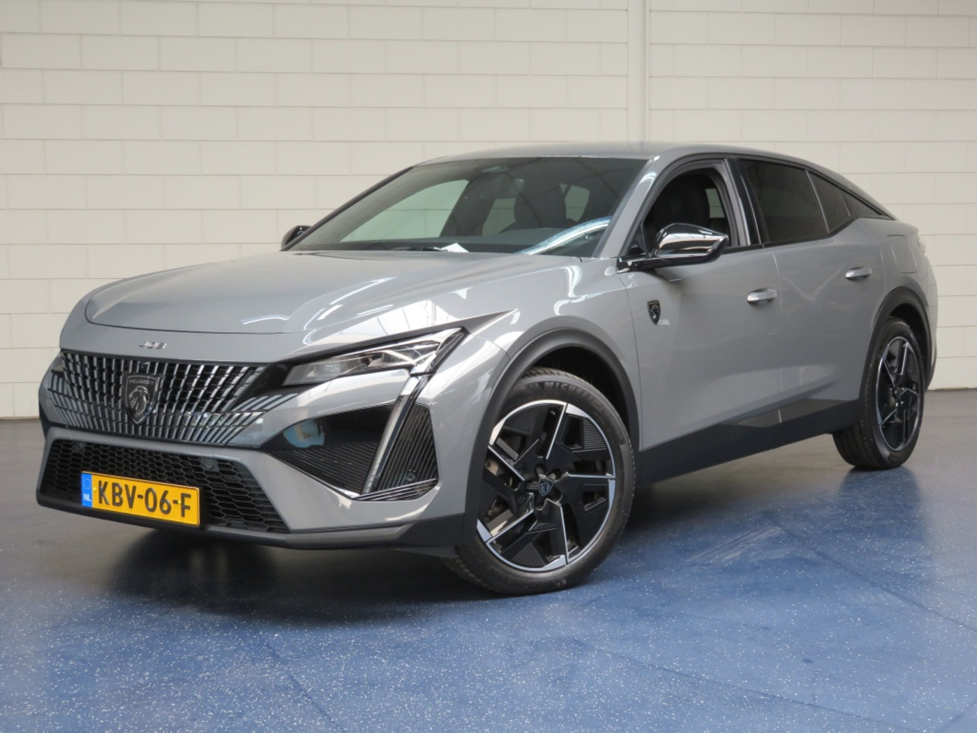Peugeot 408 1.6 HYbrid 225 GT 2024 - voorkant