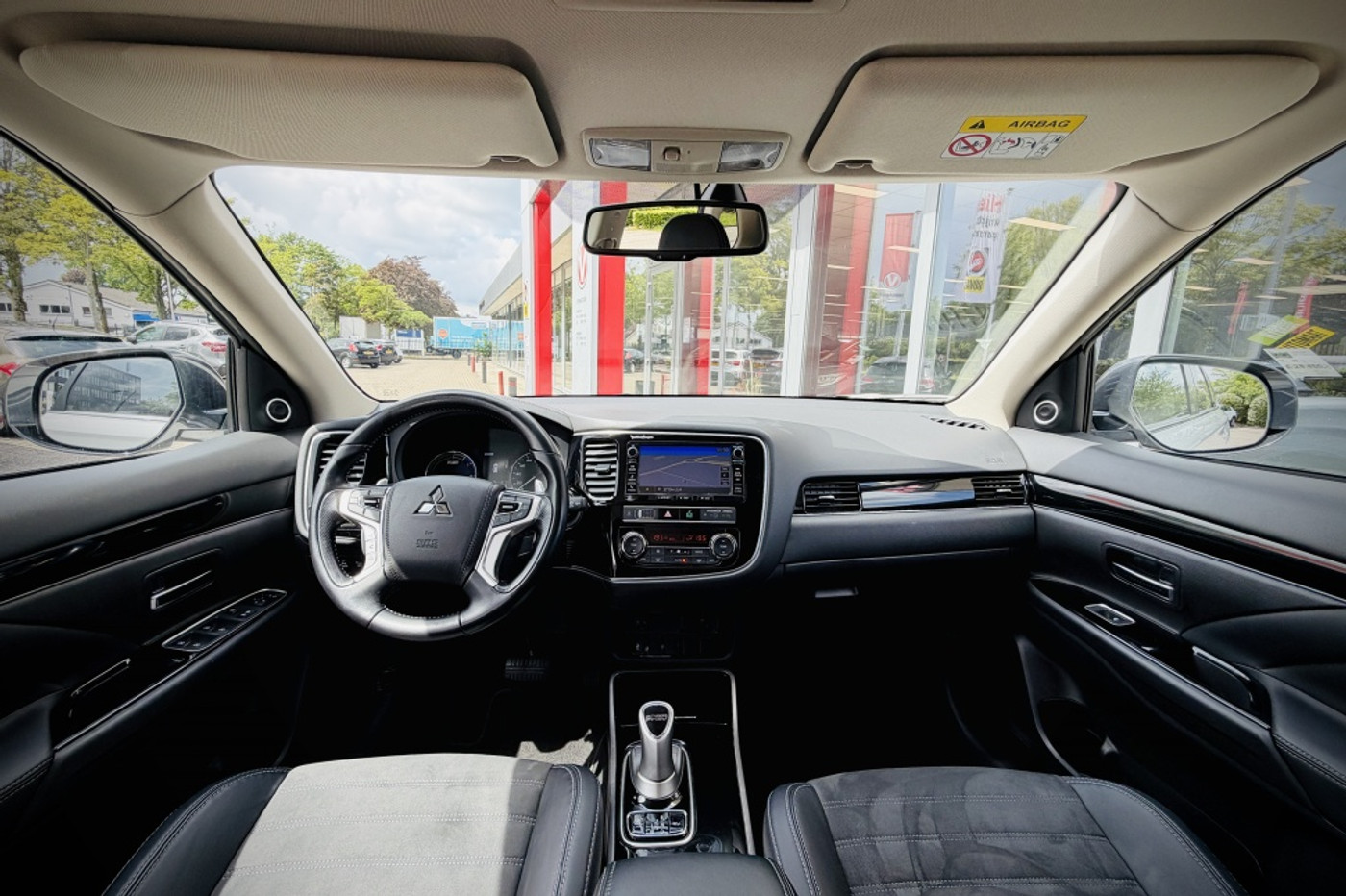 Foto van Mitsubishi Mitsubishi Outlander