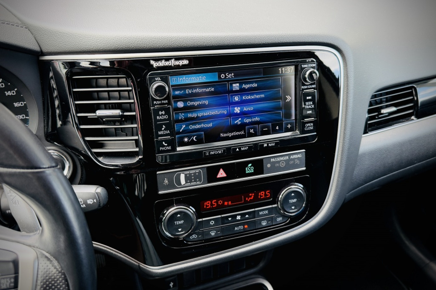 Foto van Mitsubishi Mitsubishi Outlander