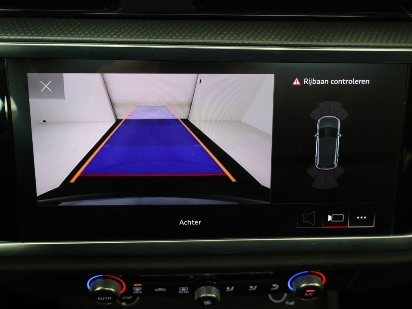 Foto van Audi Q3 E-tron