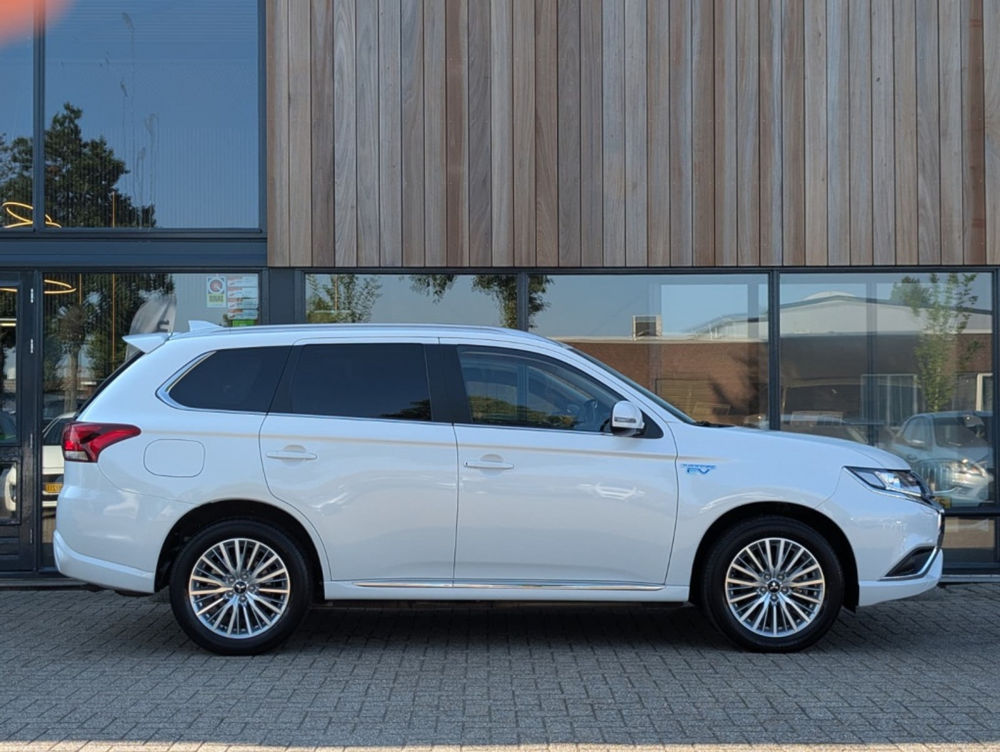 Foto van Mitsubishi Mitsubishi Outlander