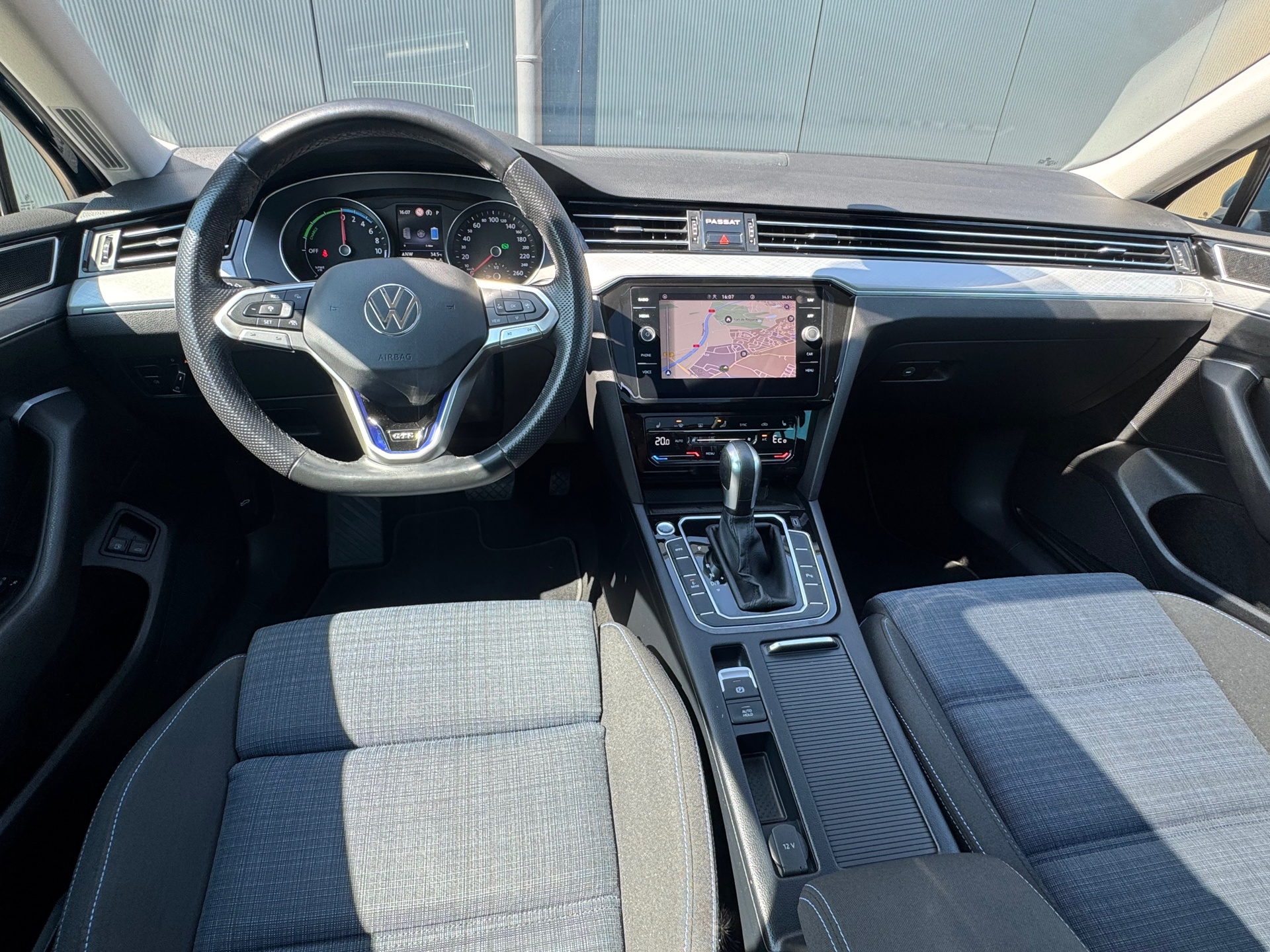 Foto van Volkswagen Passat